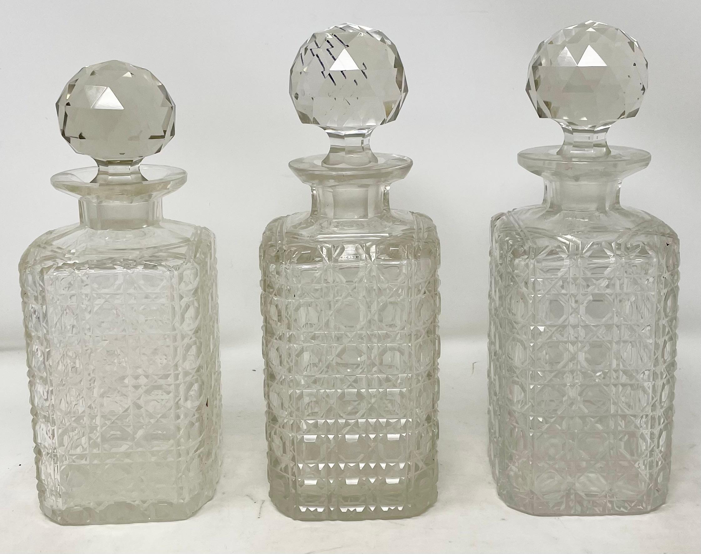 Ancienne boîte à jeux Tantalus en métal argenté, en Oak Oak et en cristal, vers 1880. en vente 8