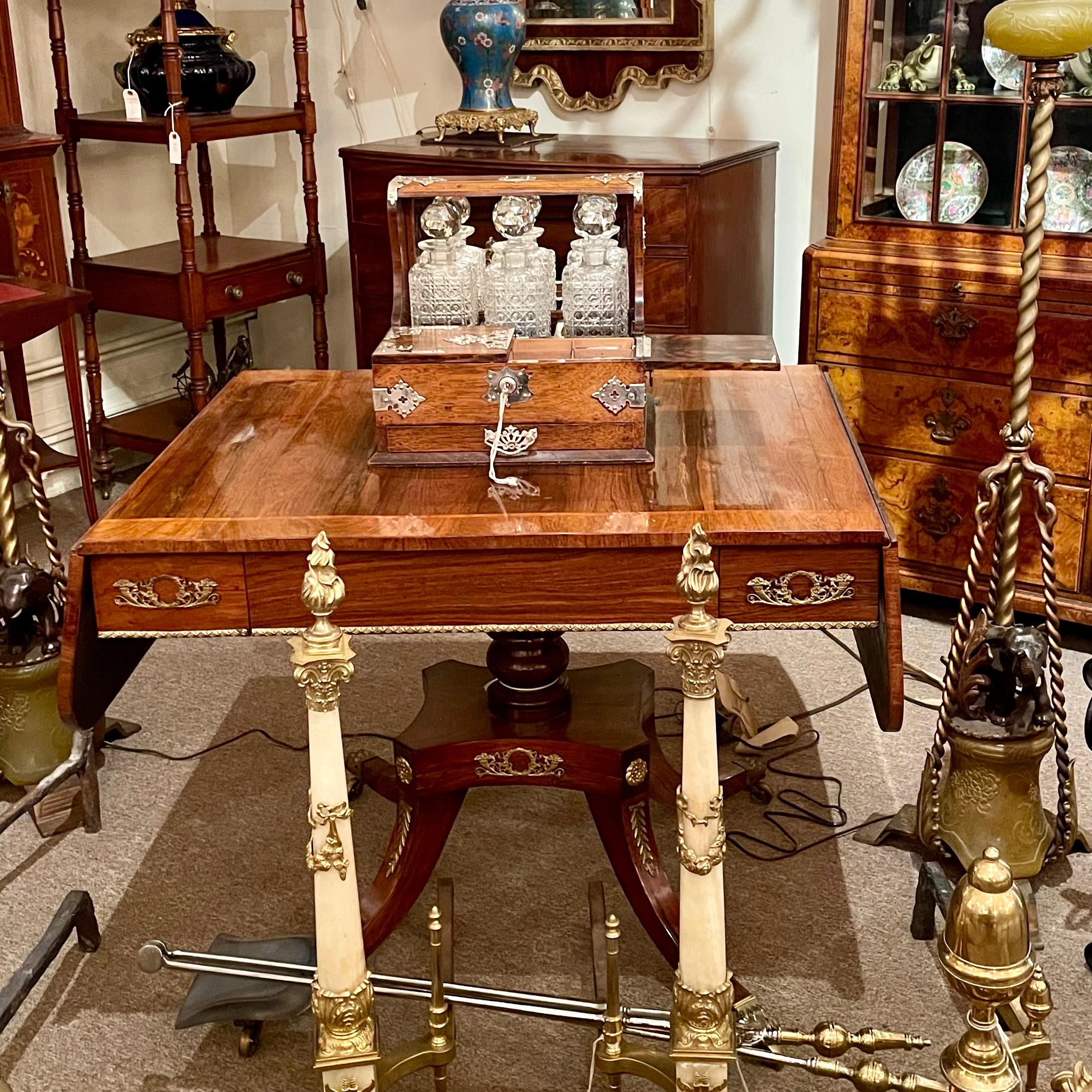 Ancienne boîte à jeux Tantalus en métal argenté, en Oak Oak et en cristal, vers 1880. en vente 10