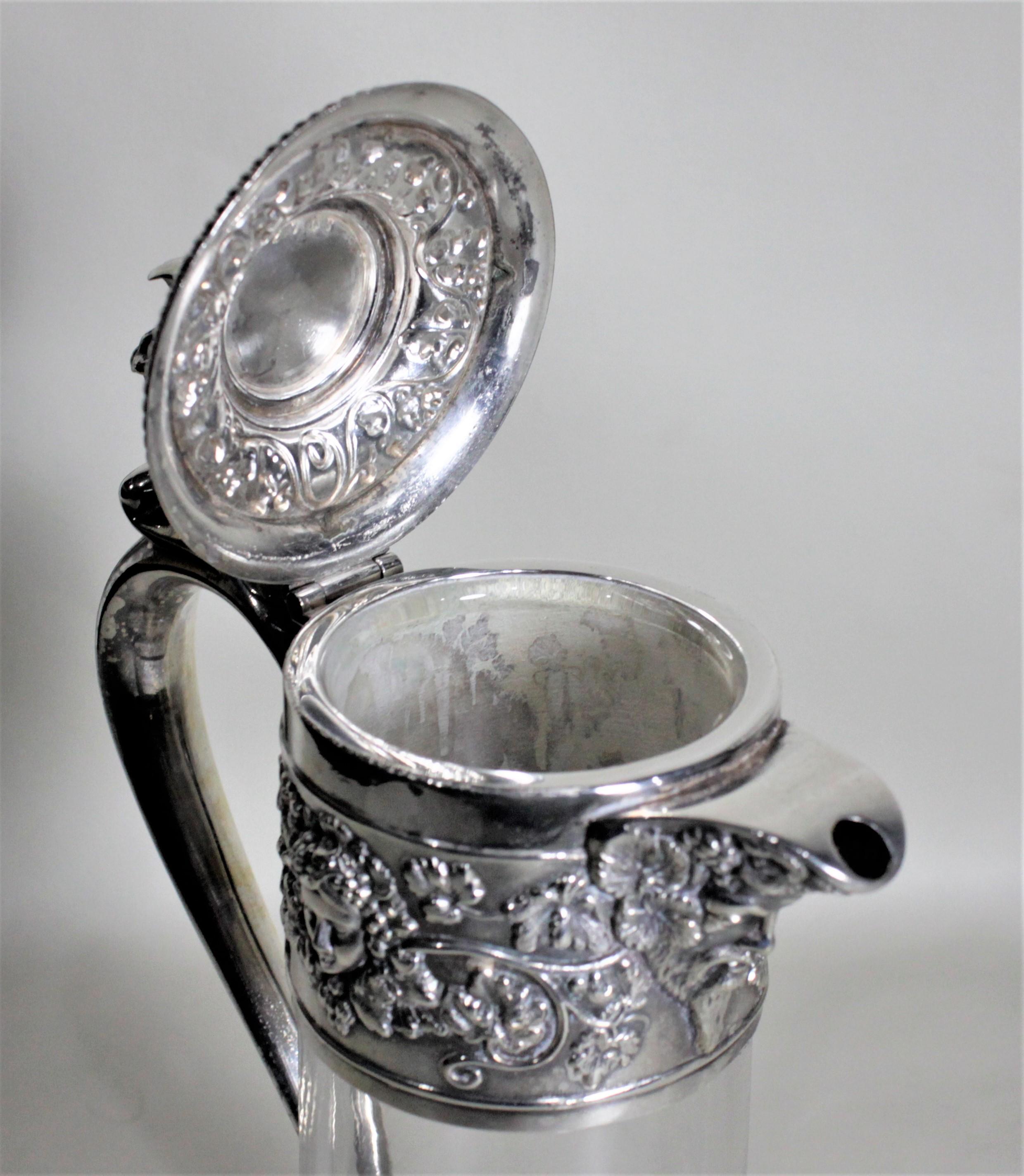 Antique English Silver Plated and Cut Glass Claret Jug or Decanter In Good Condition For Sale In Hamilton, Ontario