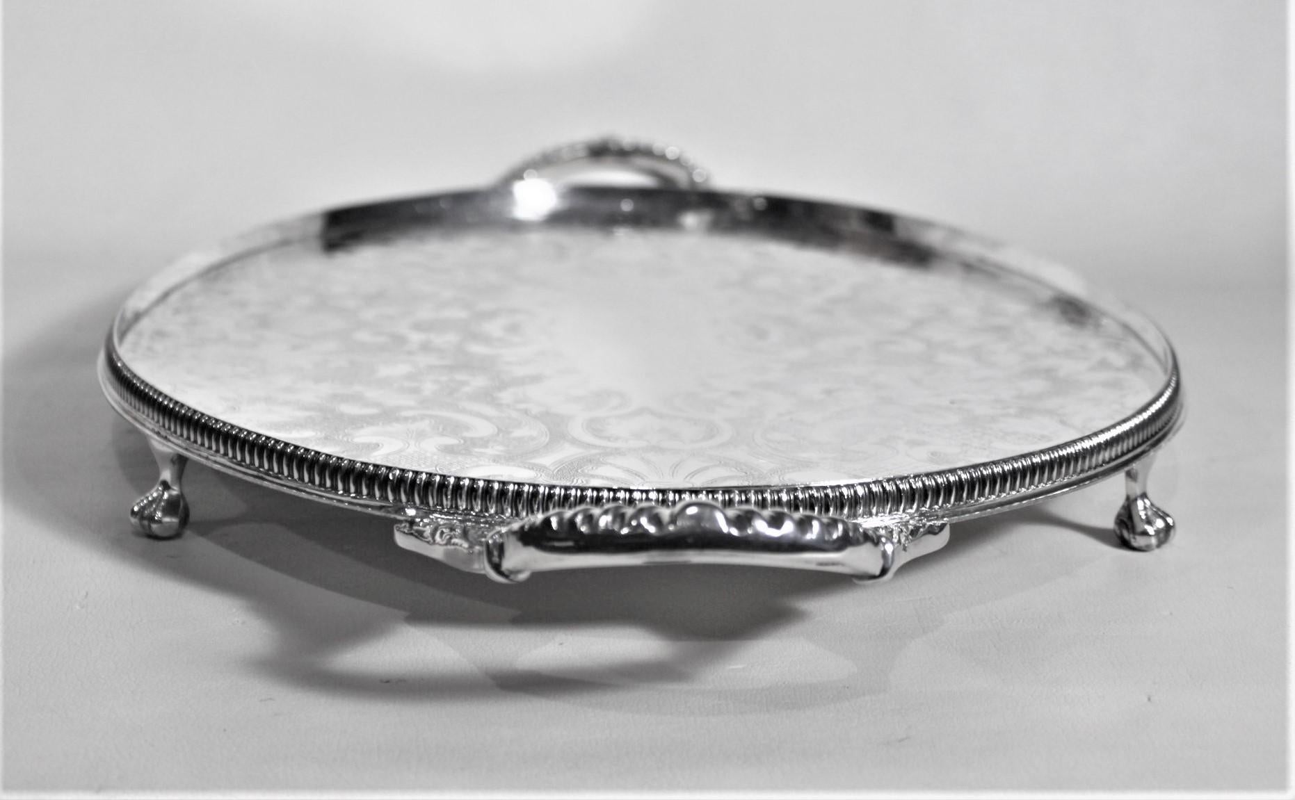 Antique English Silver Plated Footed Gallery Serving Tray with Ornate Engraving In Good Condition For Sale In Hamilton, Ontario