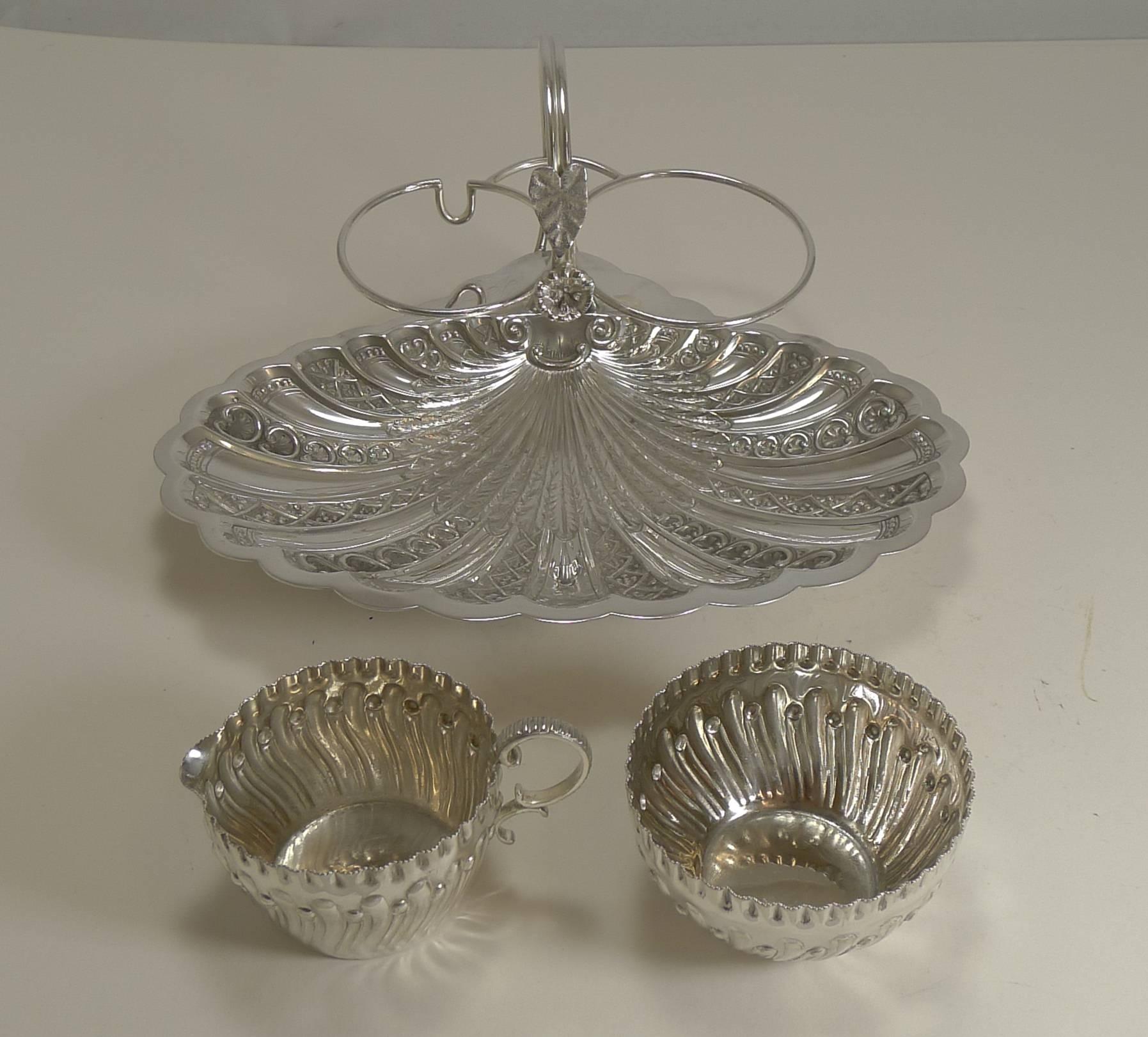 Antique English Silver Plated Strawberry Set by Roberts and Belk, circa 1900 For Sale 1
