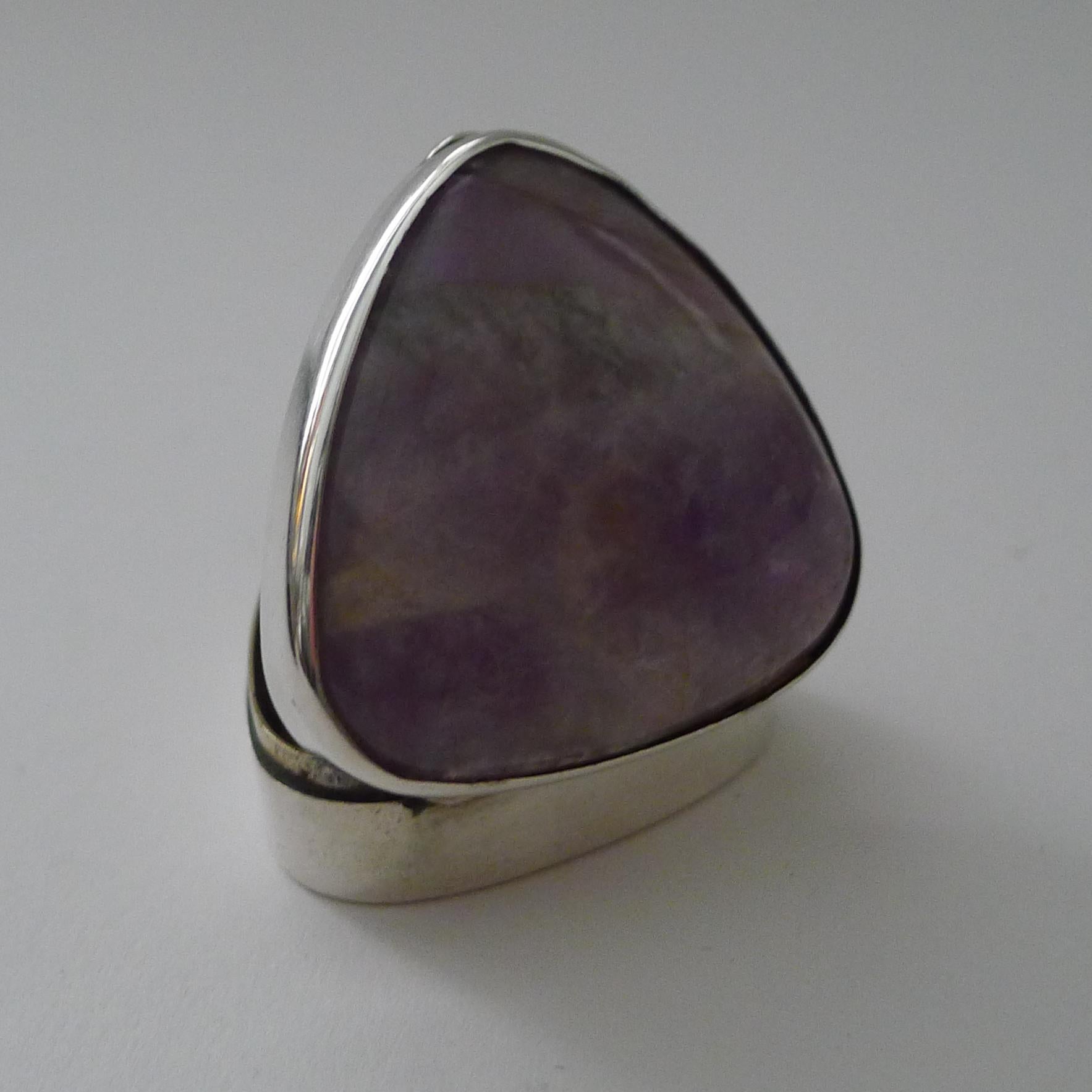 Antico portapillole inglese in argento / sterling e ametista - 1913 in vendita 1