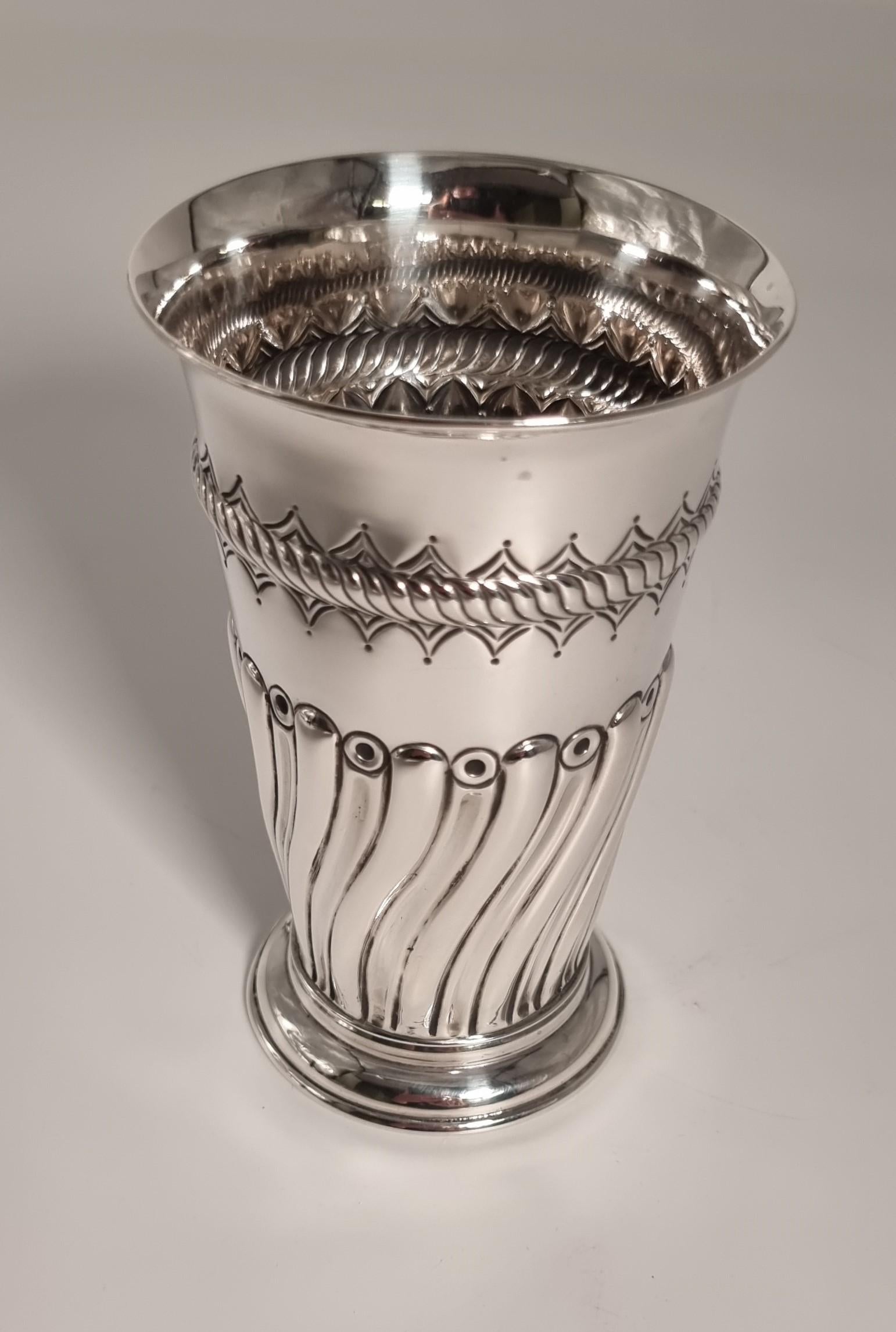 Gothic Antique English silver Victorian gothic style vase, Birmingham 1890 For Sale