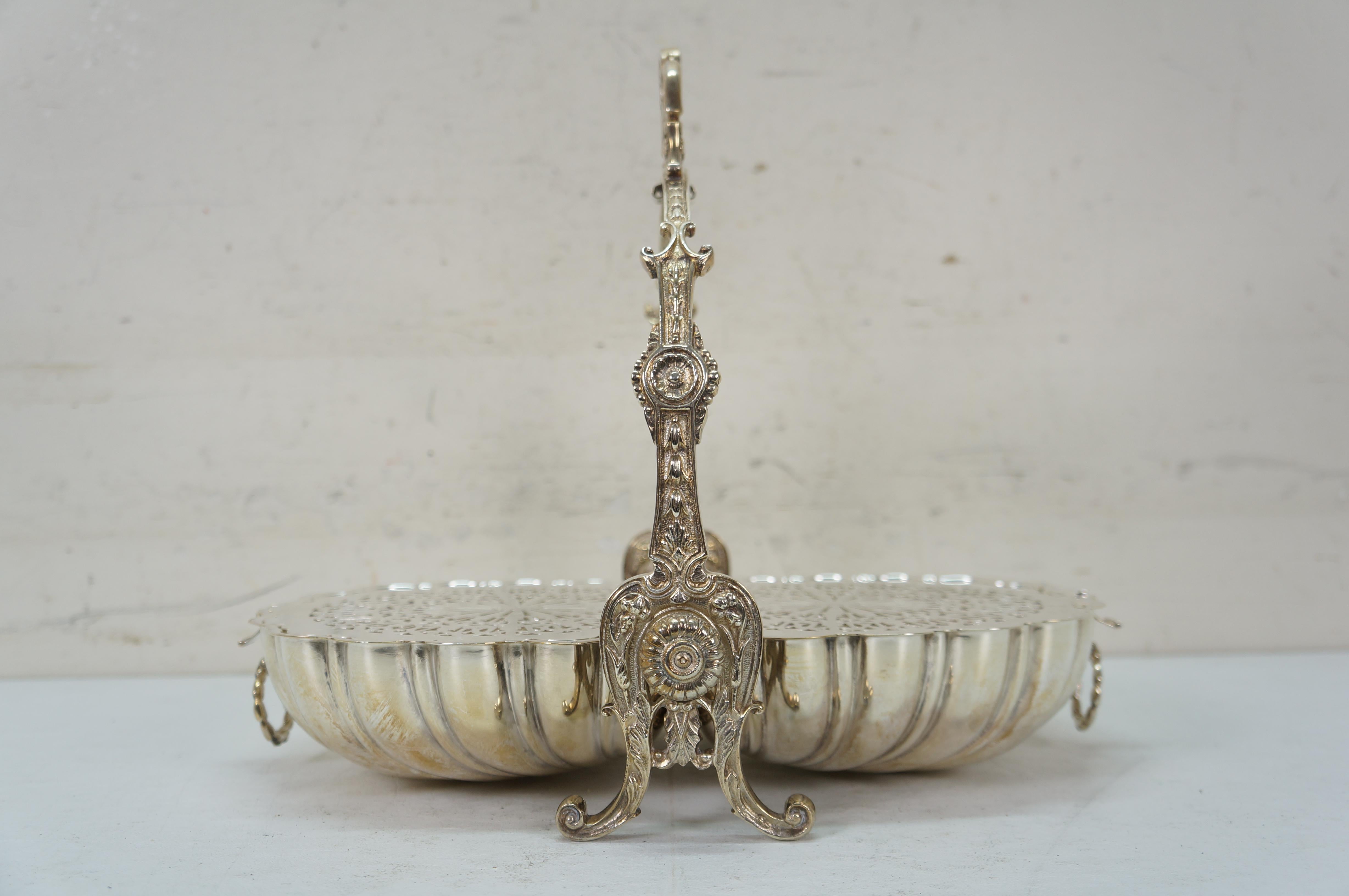 Antique English Silverplate Scalloped Clam Shell Biscuit Box Bun Warmer 11
