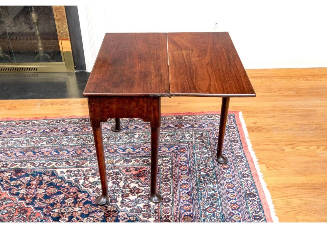 Ancienne table anglaise à pieds de porte à feuilles tombantes en vente 11