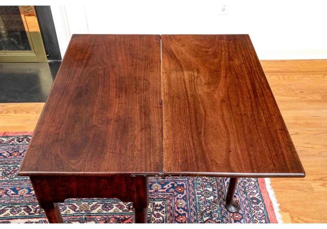 Ancienne table anglaise à pieds de porte à feuilles tombantes en vente 2