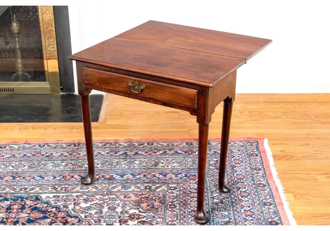 Ancienne table anglaise à pieds de porte à feuilles tombantes en vente 3