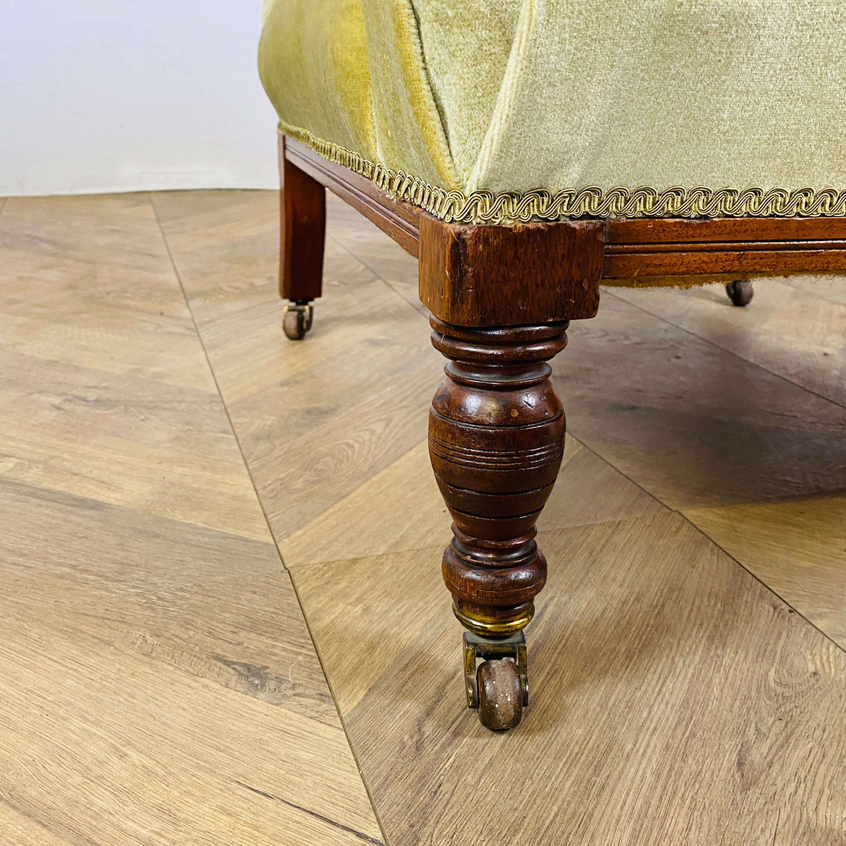 Antique English Small Button-Back Open Armchair on Brass Castors, 1890s 2