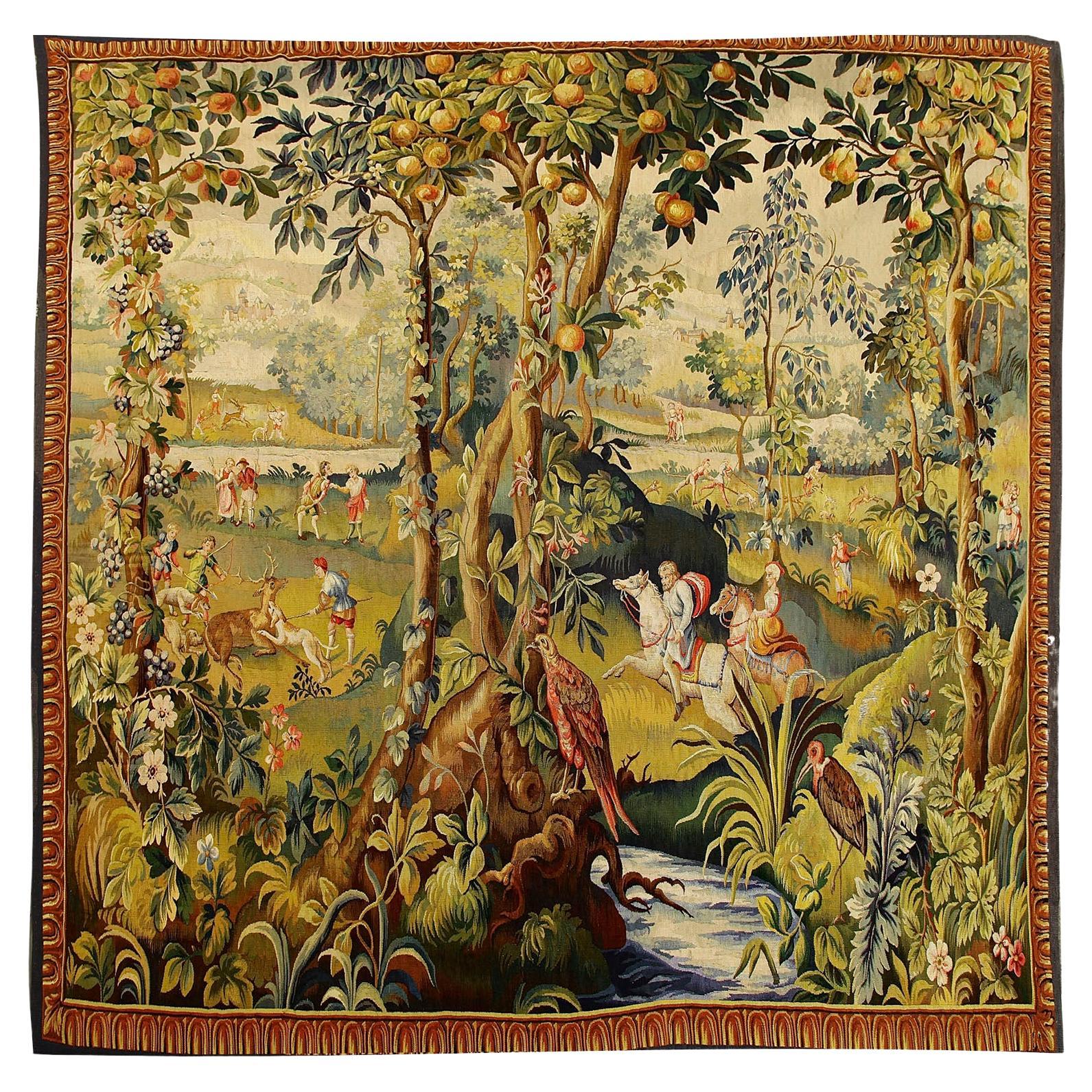 Antiker englischer Soho-Wandteppich, um 1900  6'7 x 6'7