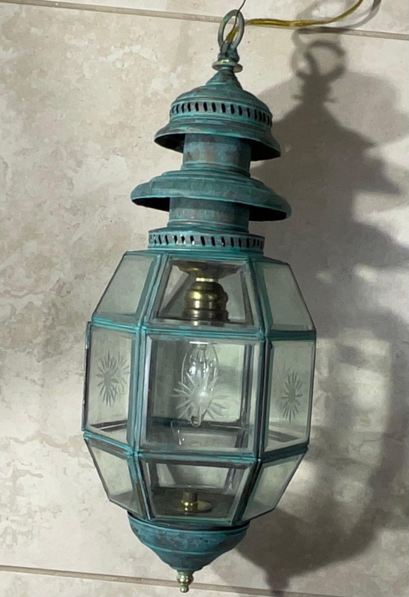Antique English Solid Brass & Glass Starburst Hanging Lantern - Pendant For Sale 4