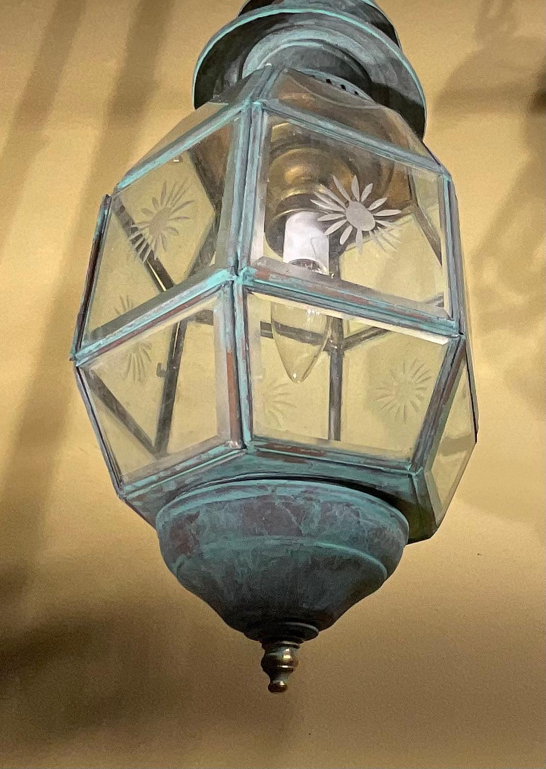 Antique English Solid Brass & Glass Starburst Hanging Lantern - Pendant For Sale 5