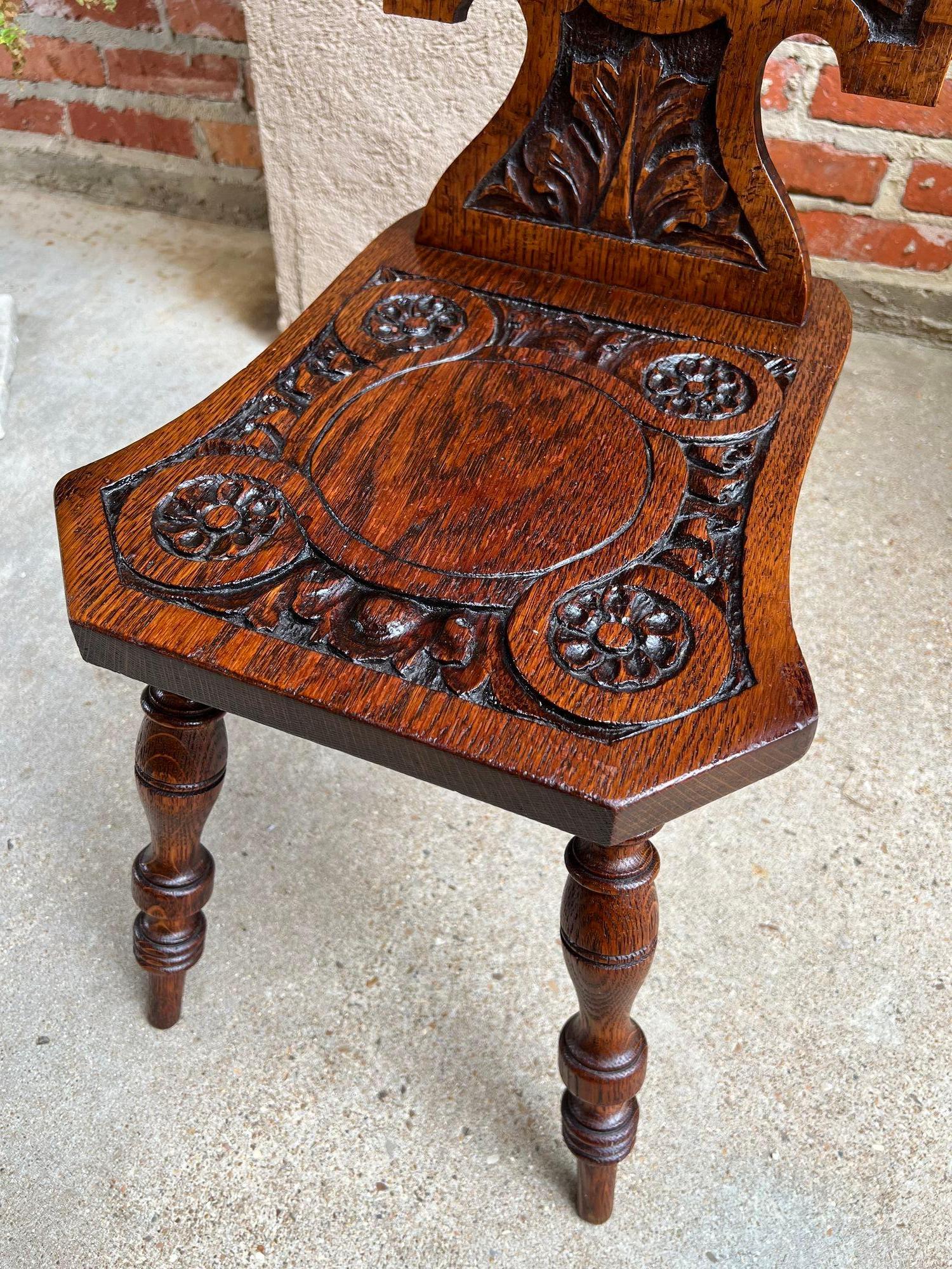 Antique English Spinning Wheel Chair Carved Oak Hall Fireplace Hearth Chair For Sale 11