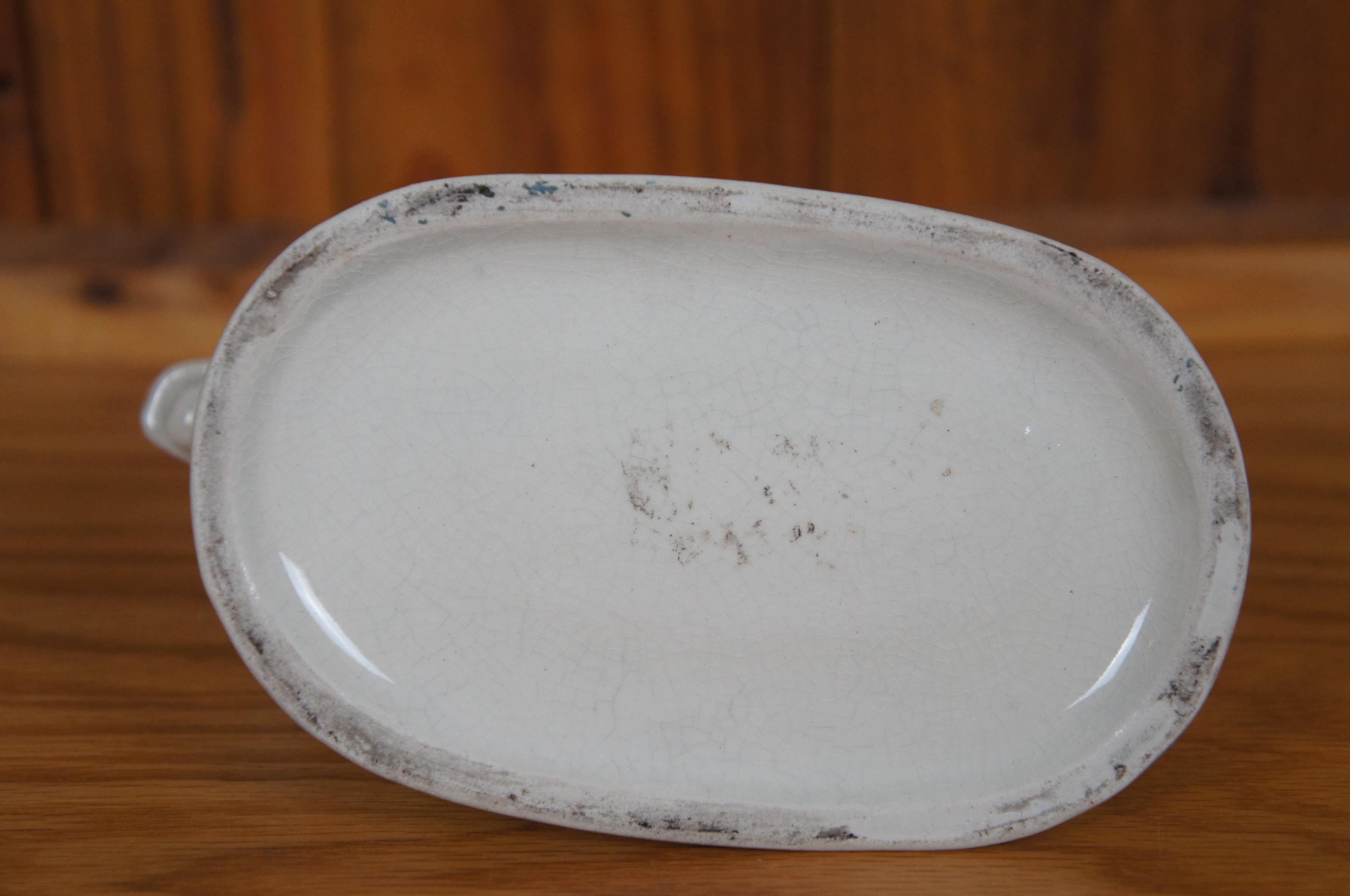 Antiker englischer Staffordshire-Porzellan-Würfelkrug mit roter und weißer Kuh und Stier, 7