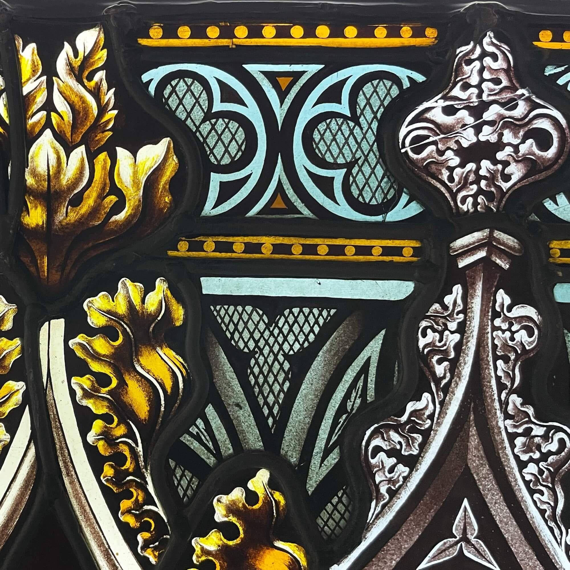 Antike englische Glasmalerei-Fensterplatte aus Buntglas im Angebot 1