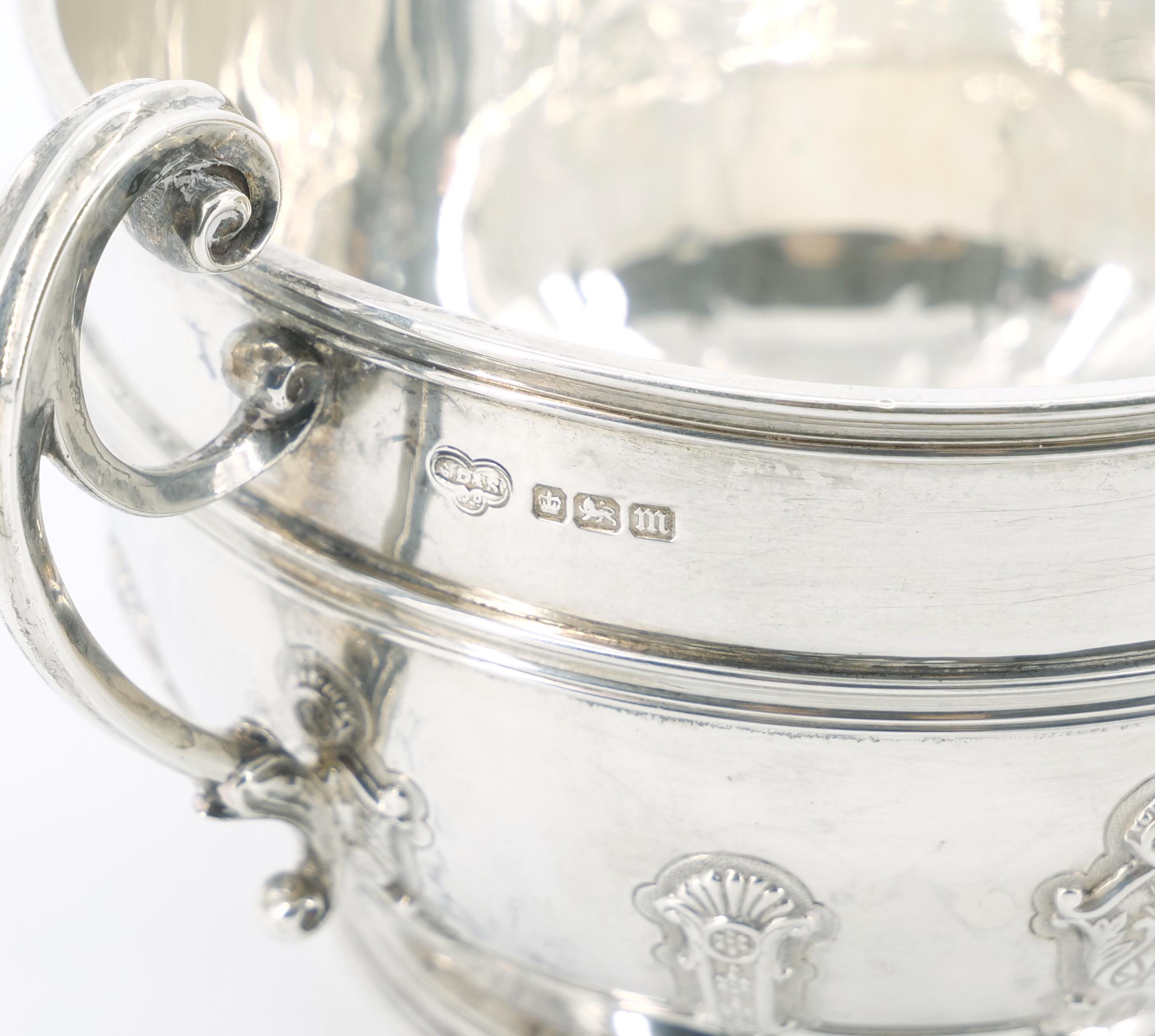 Servicio de té/café de 6 piezas en plata de ley inglesa antigua /Goldsmiths London en venta 3
