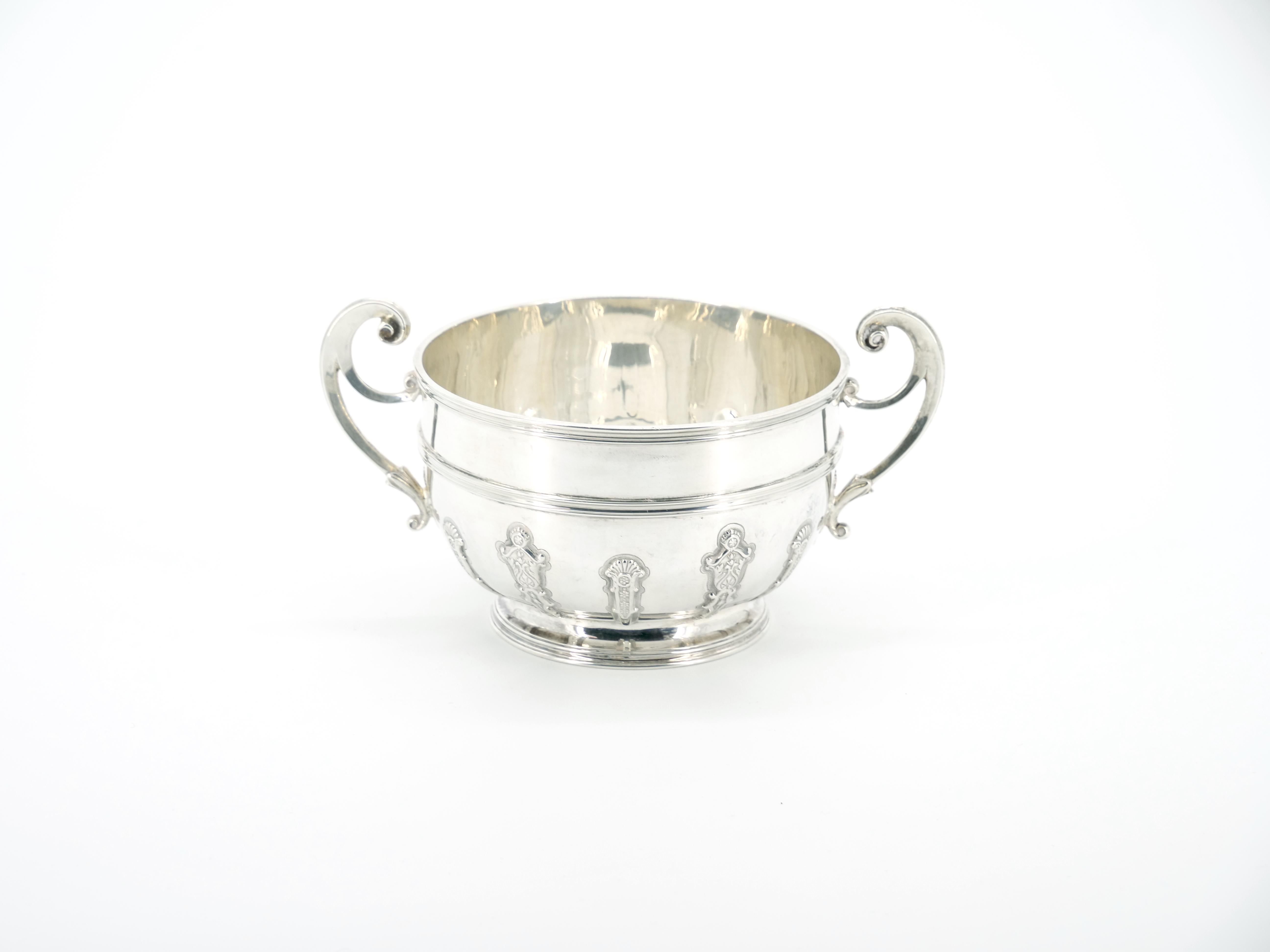 Servicio de té/café de 6 piezas en plata de ley inglesa antigua /Goldsmiths London en venta 1