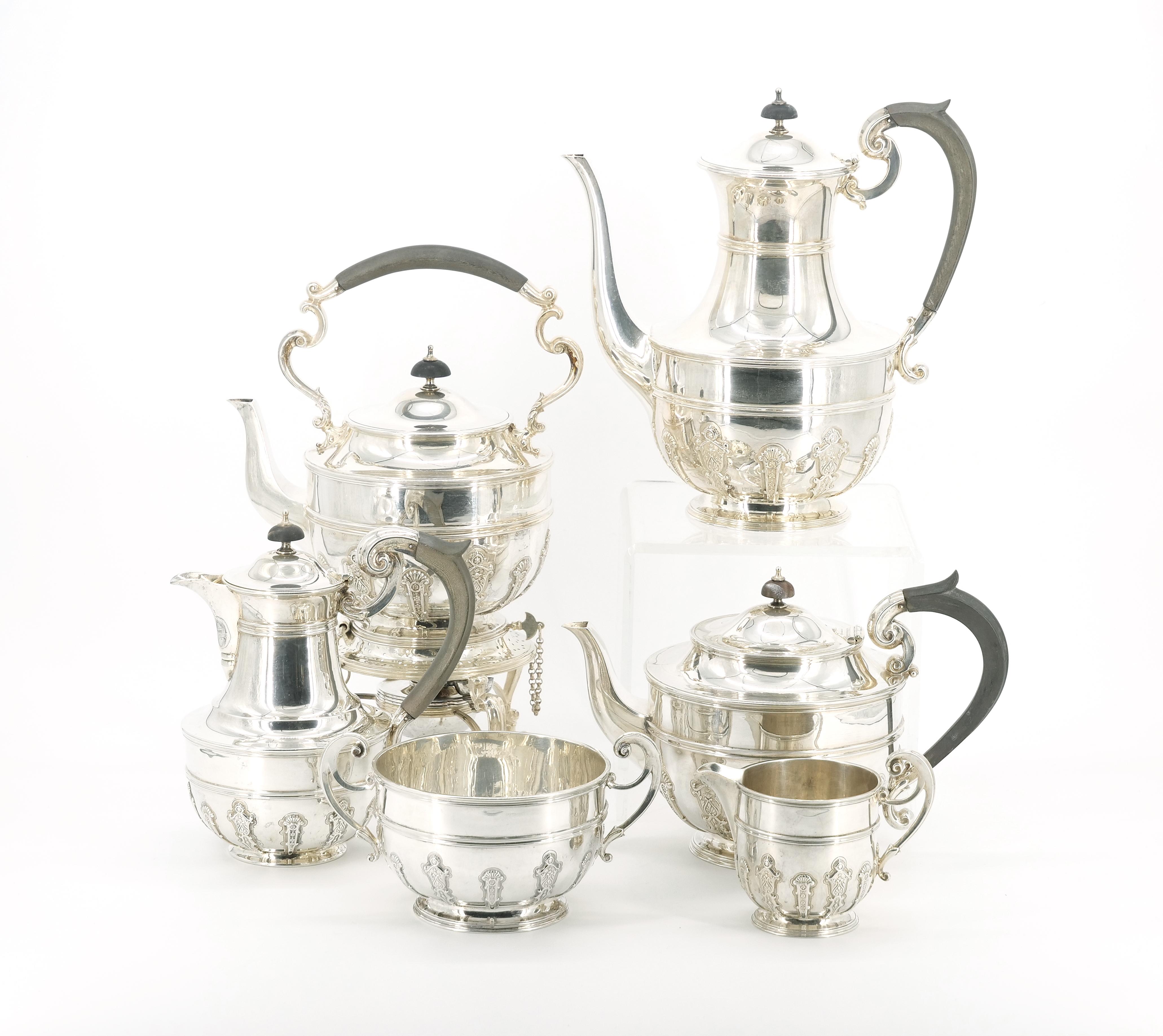 Servicio de té/café de 6 piezas en plata de ley inglesa antigua /Goldsmiths London en venta 2