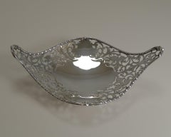 Antiguo cesto o plato inglés de plata de ley, 1908