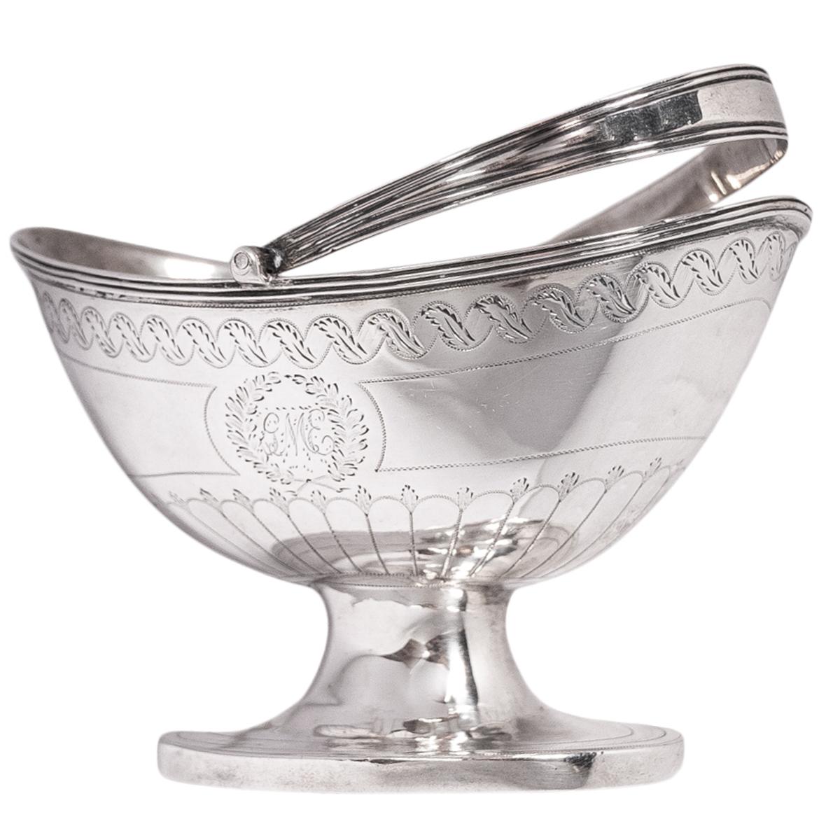 George III Antique English Sterling Silver Georgian Engraved Sugar Basket Bowl London 1790 For Sale