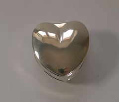 Antique English Sterling Silver Heart Shaped Trinket / Ring Box, 1911