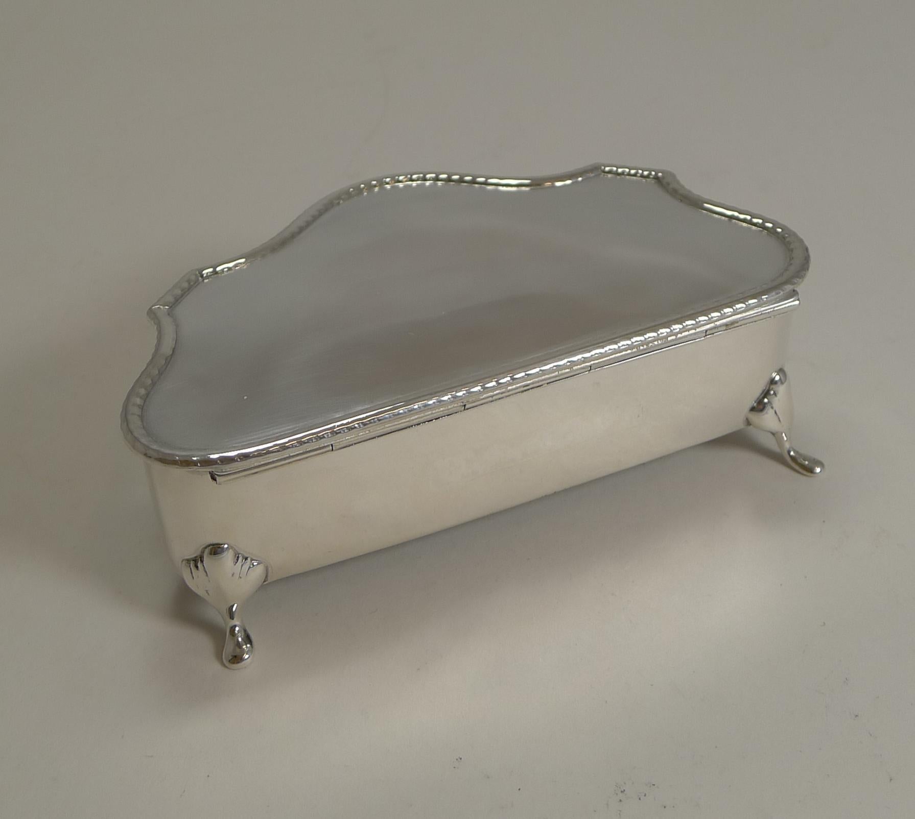 Early 20th Century Antique English Sterling Silver Jewelry Box
