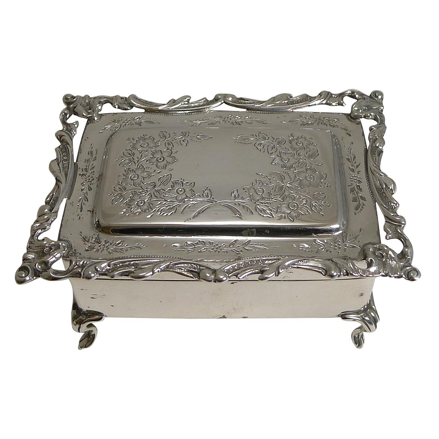 Antique English Sterling Silver Jewelry / Ring Box, 1906