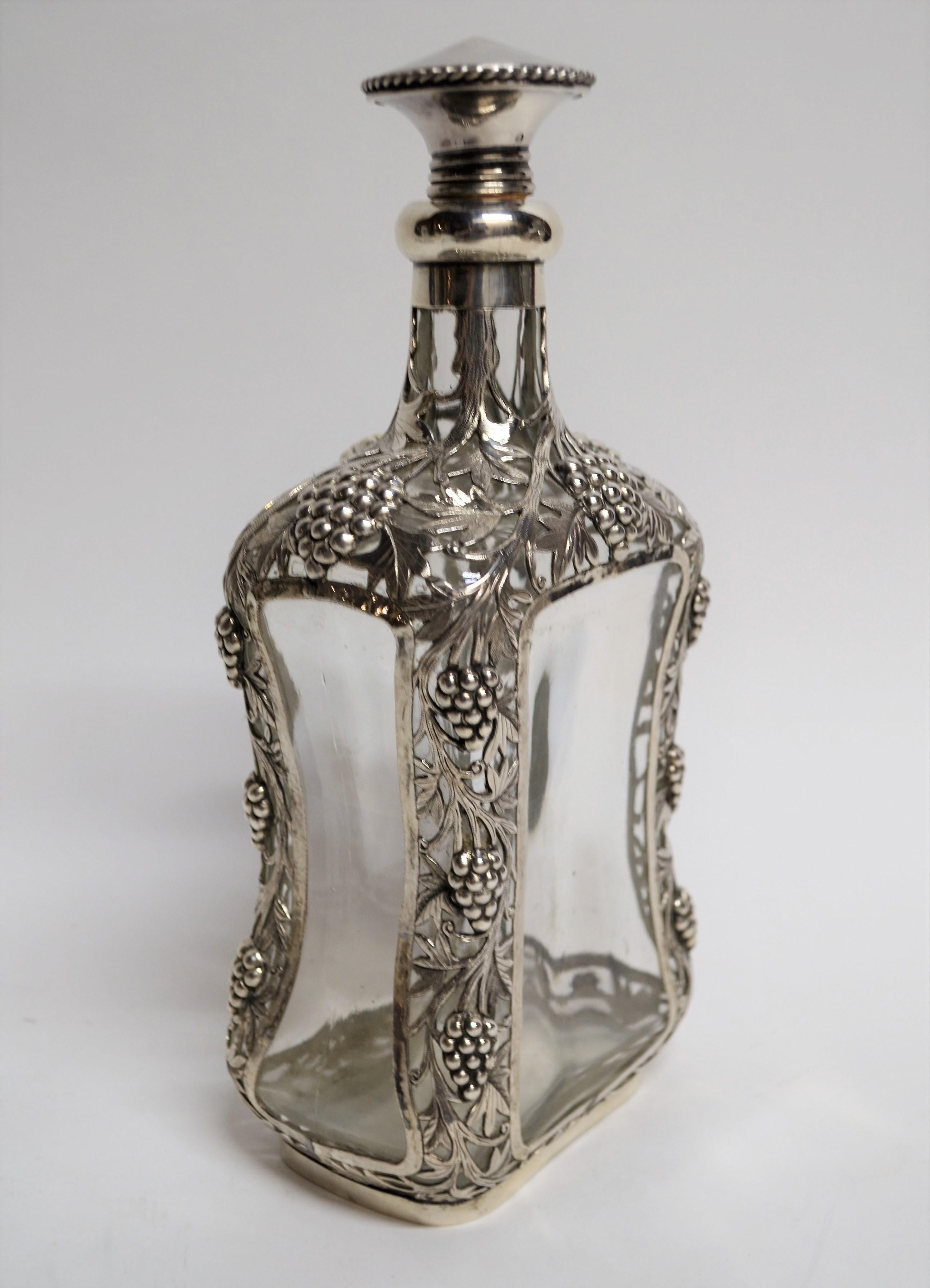 Antique English Sterling Silver Mounted Tantalus In Good Condition For Sale In New Orleans, LA