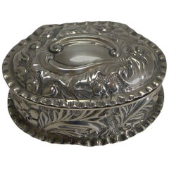 Boîte à pilules anglaise ancienne en argent sterling, 1893
