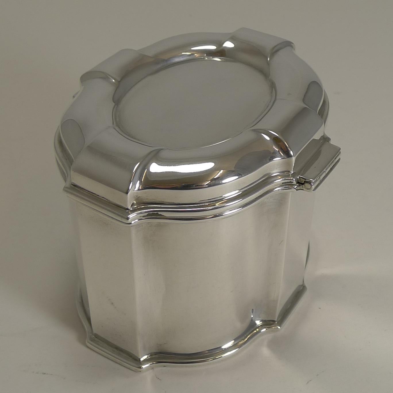 Early 20th Century Antique English Sterling Silver Tea Caddy / Box, 1917