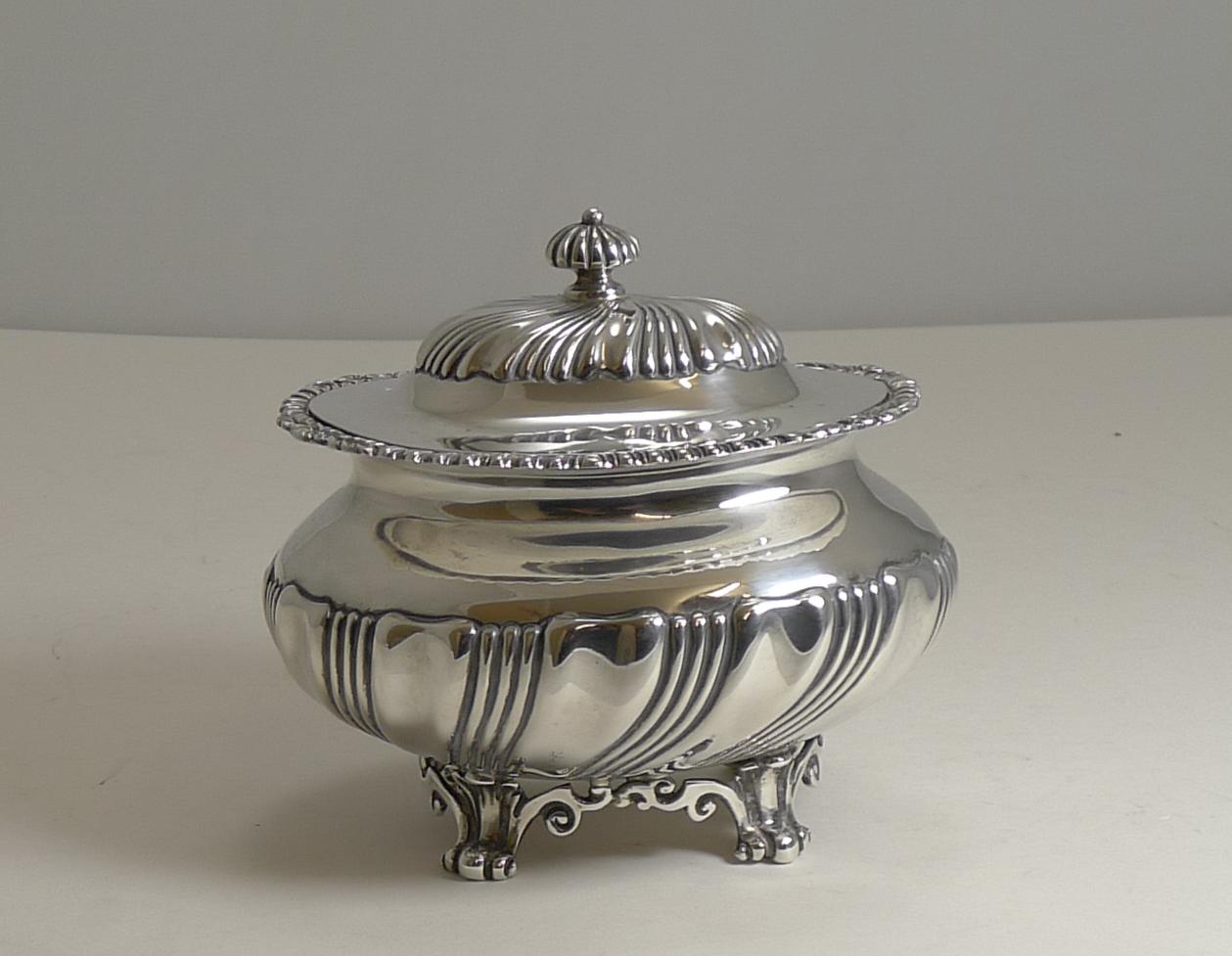 Antique English Sterling Silver Tea Caddy, London, 1909 3