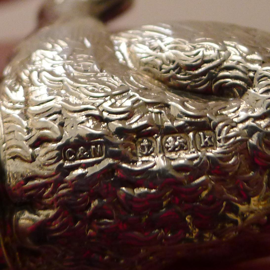 Antiker englischer Teddybär-Pfeffertopf aus Sterlingsilber aus Sterlingsilber - 1905 im Angebot 4