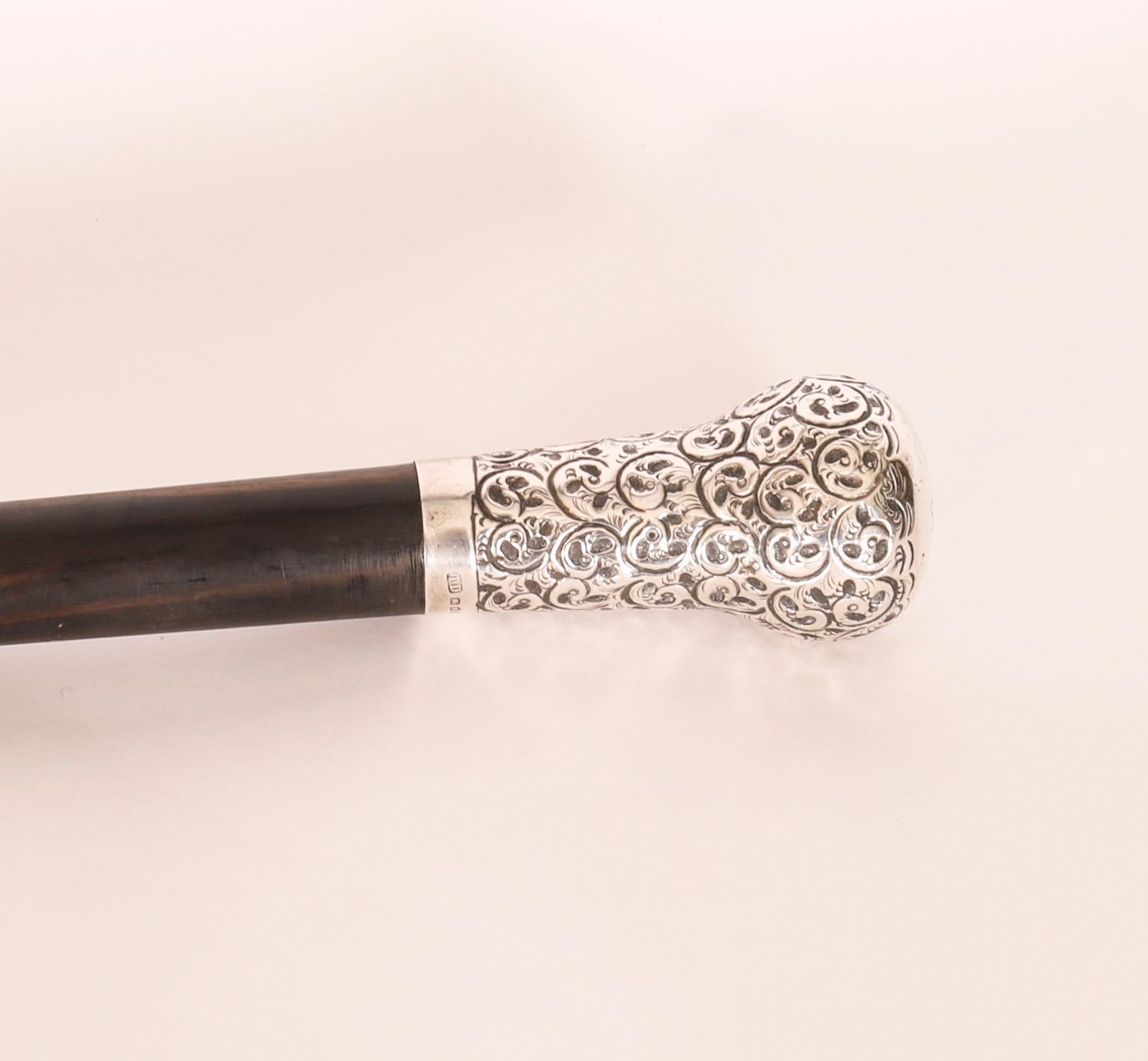 Antique English Sterling Silver Topped Walking Stick 20th Century For Sale 5