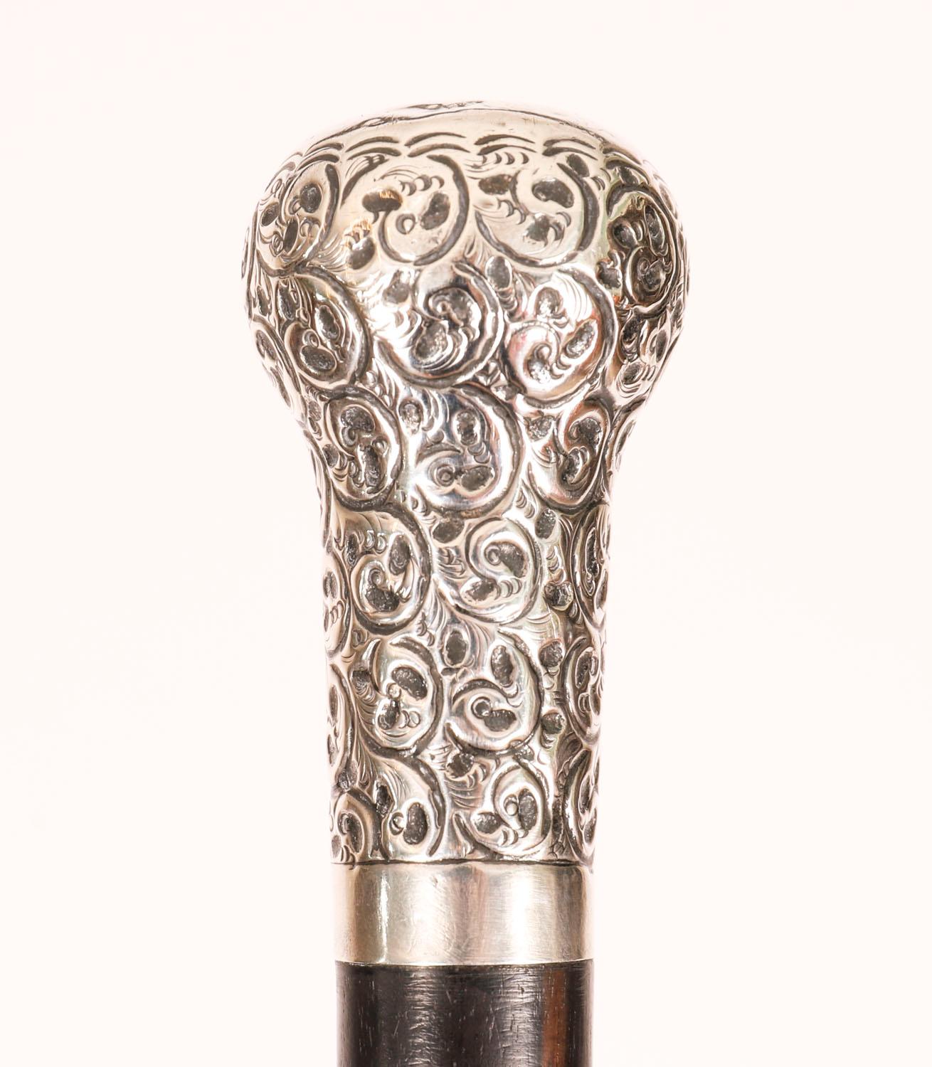 Edwardian Antique English Sterling Silver Topped Walking Stick 20th Century For Sale