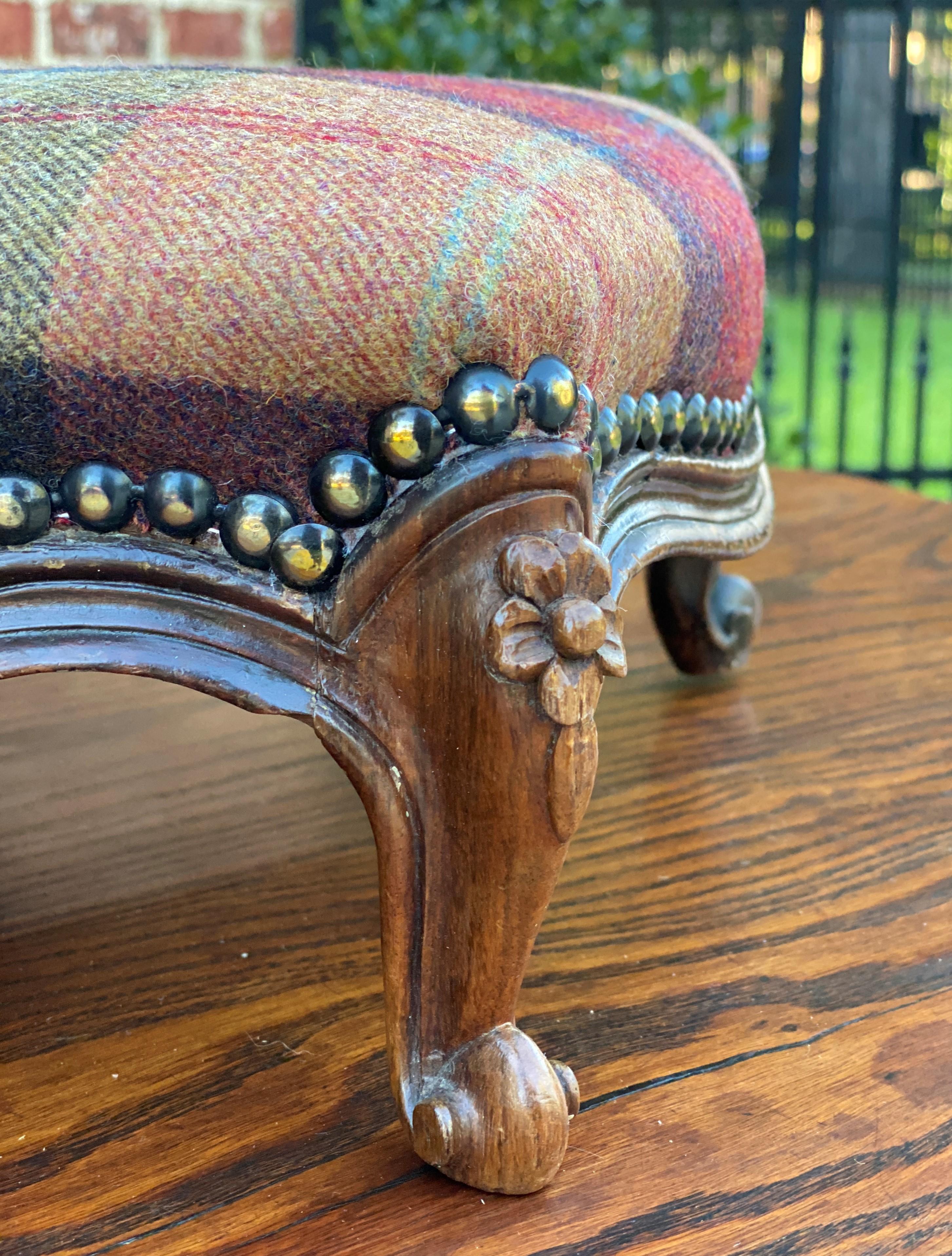 Antique English Stool Footstool Oak Plaid Wool Upholstered Green Gold Red Blue 5
