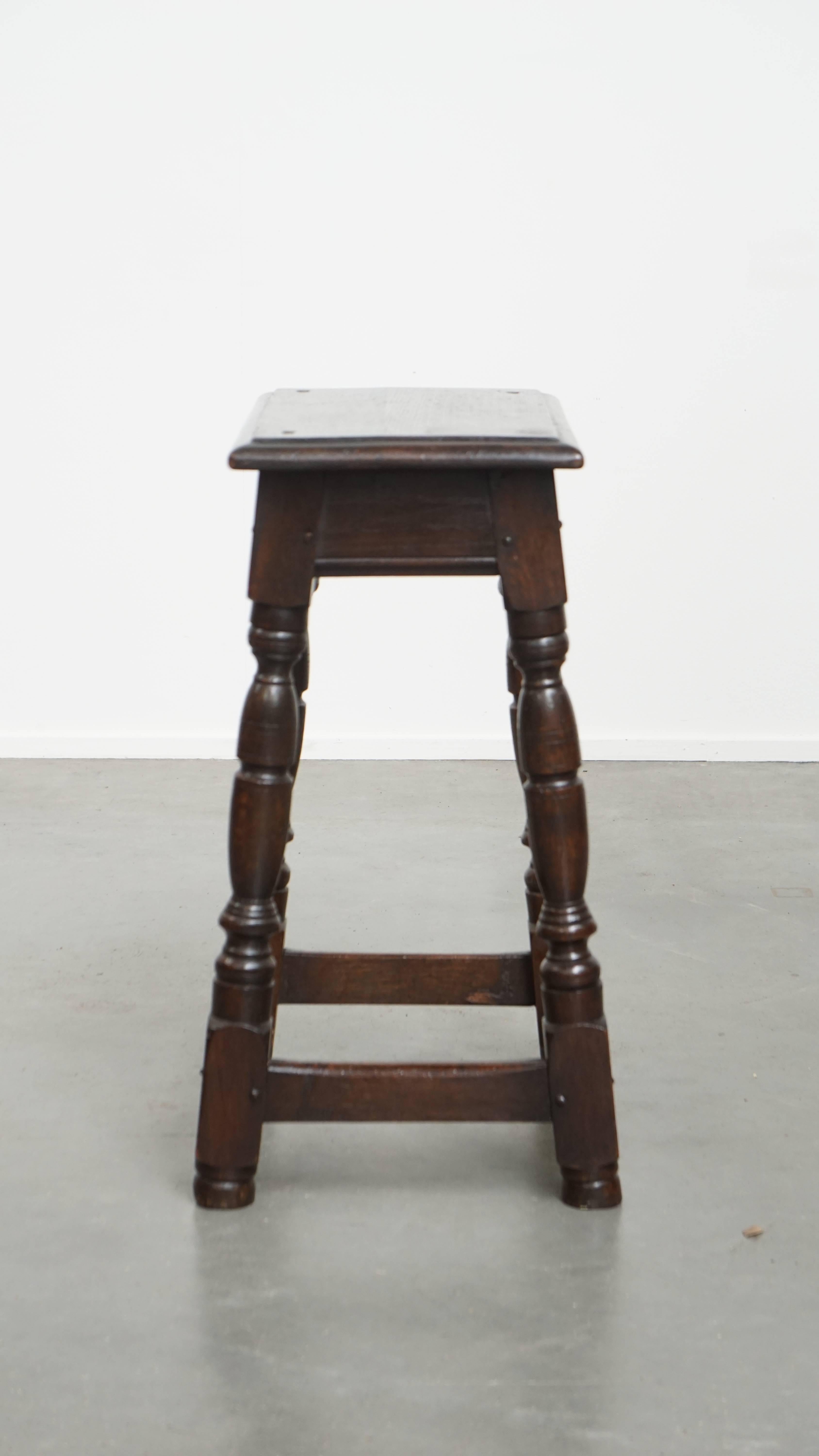 Classical Roman Antique English Stool / Joint Stool / Side Table from the 18th Century For Sale