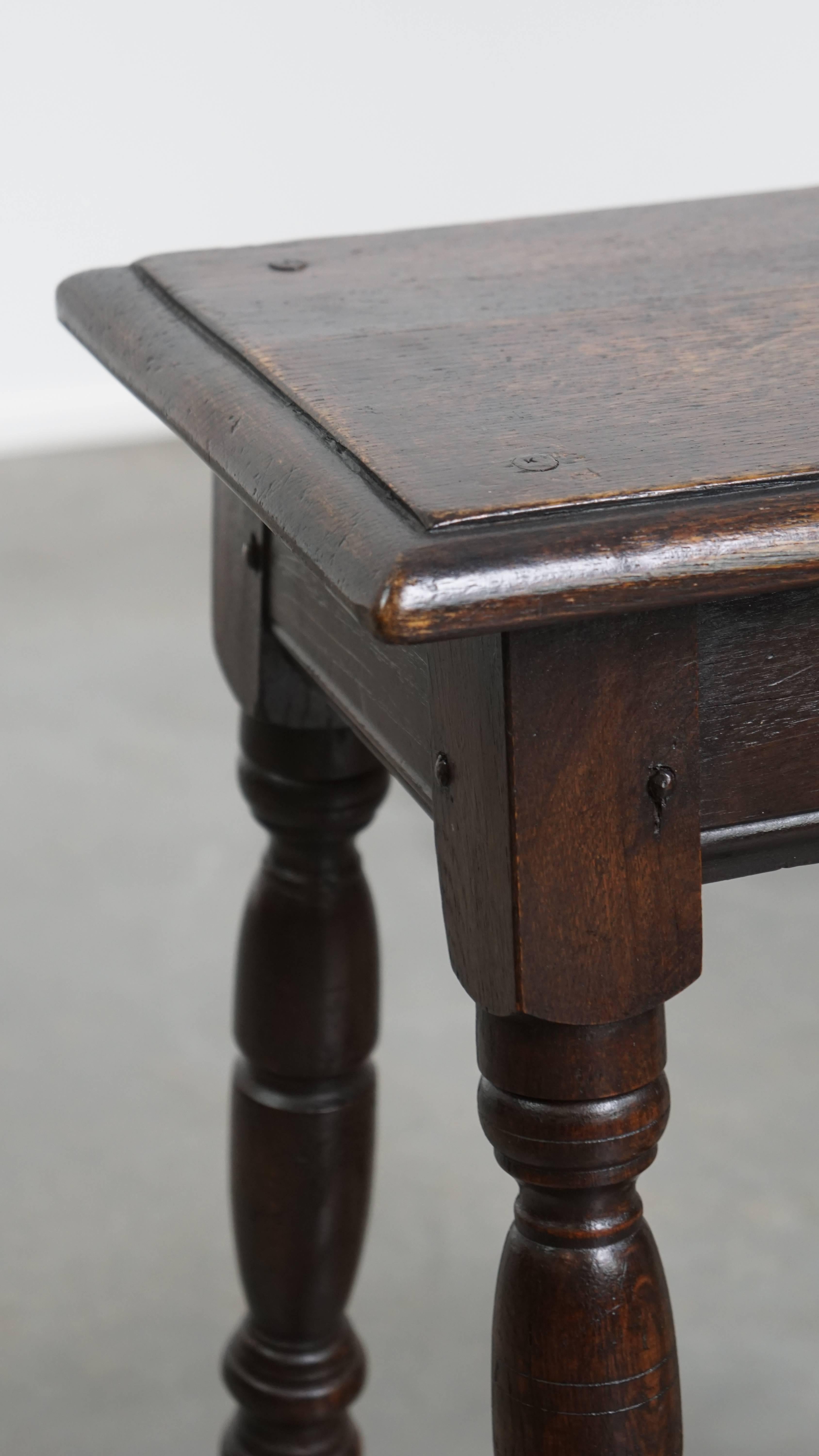 Antique English Stool / Joint Stool / Side Table from the 18th Century For Sale 1