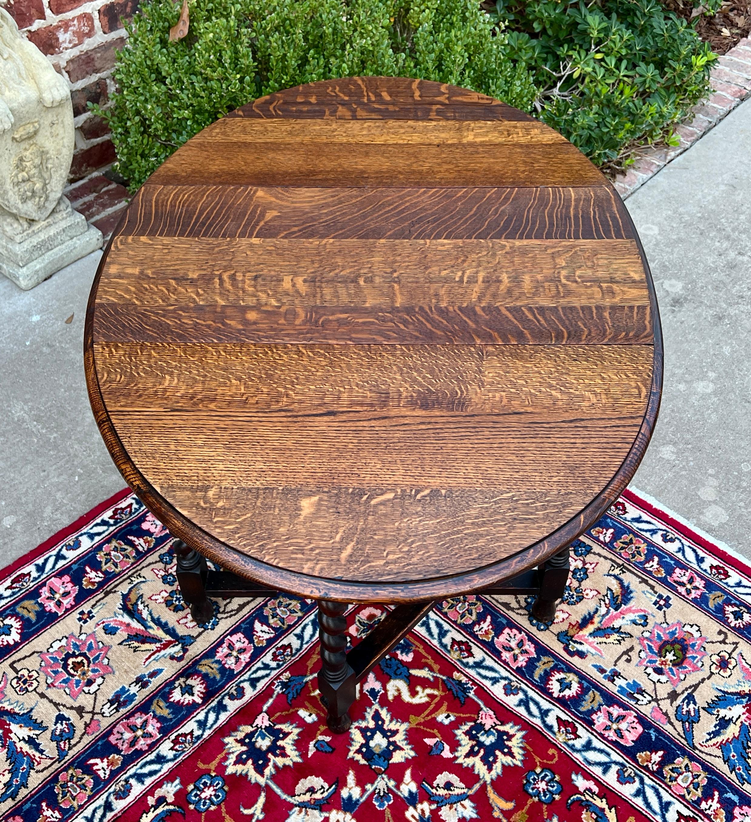 Ancienne table anglaise Drop Leaf Gateleg Barley Twist Oak Oval c. 1920-30s en vente 3