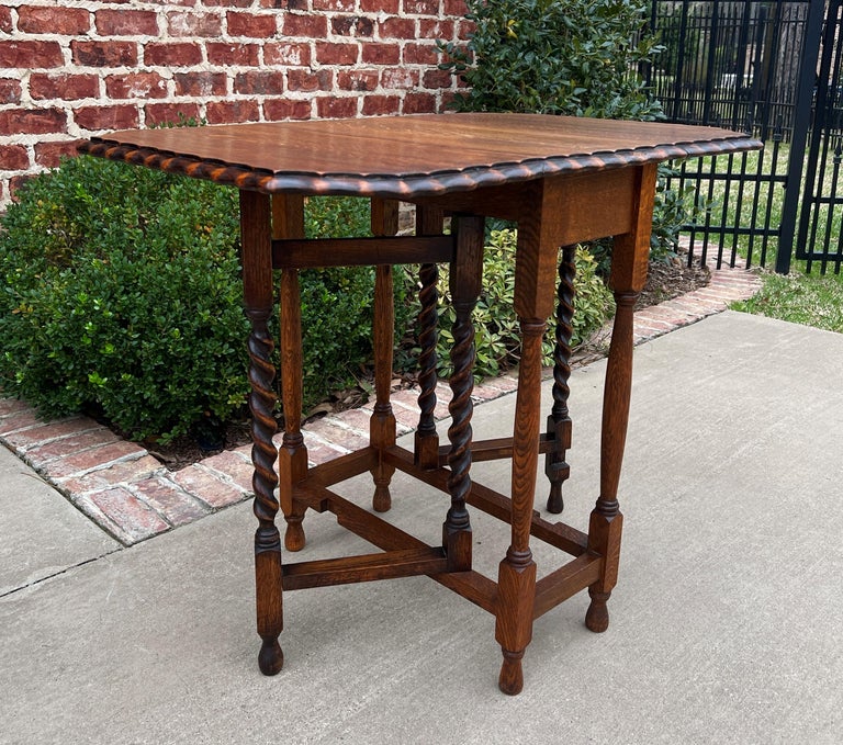 Antique English Table Drop Leaf Gateleg Pie Crust Edge Oak Barley Twist