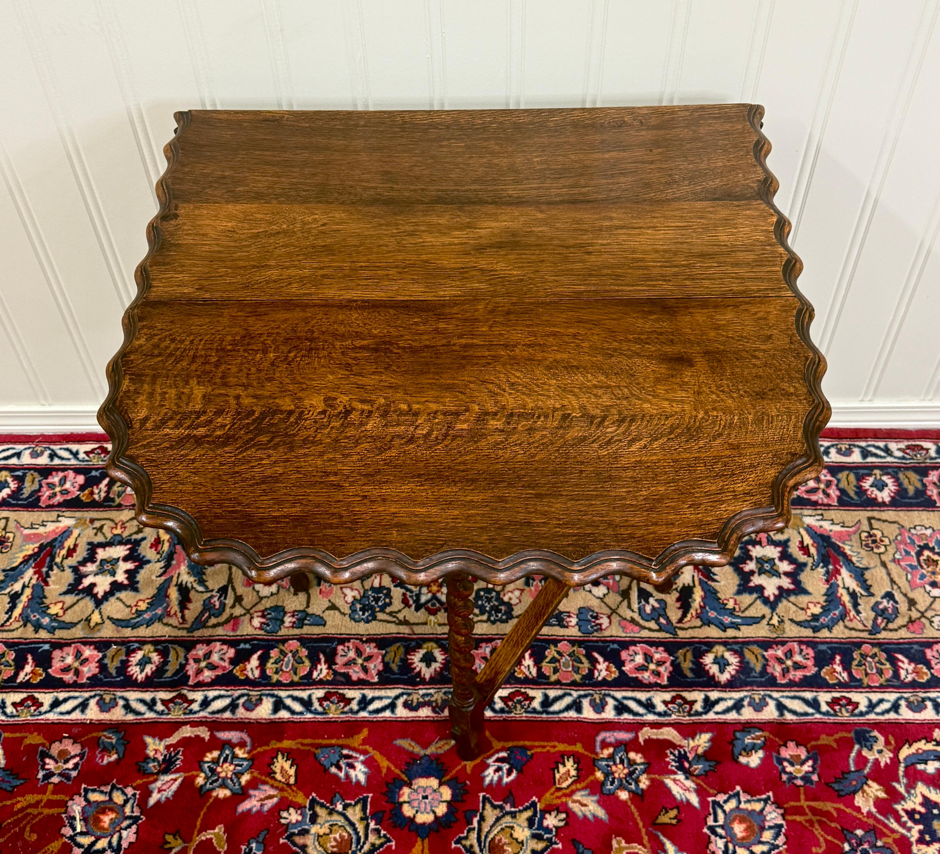 Antique English Table Drop Leaf Gateleg Pie Crust Top Barley Twist Oak c. 1930s For Sale 8