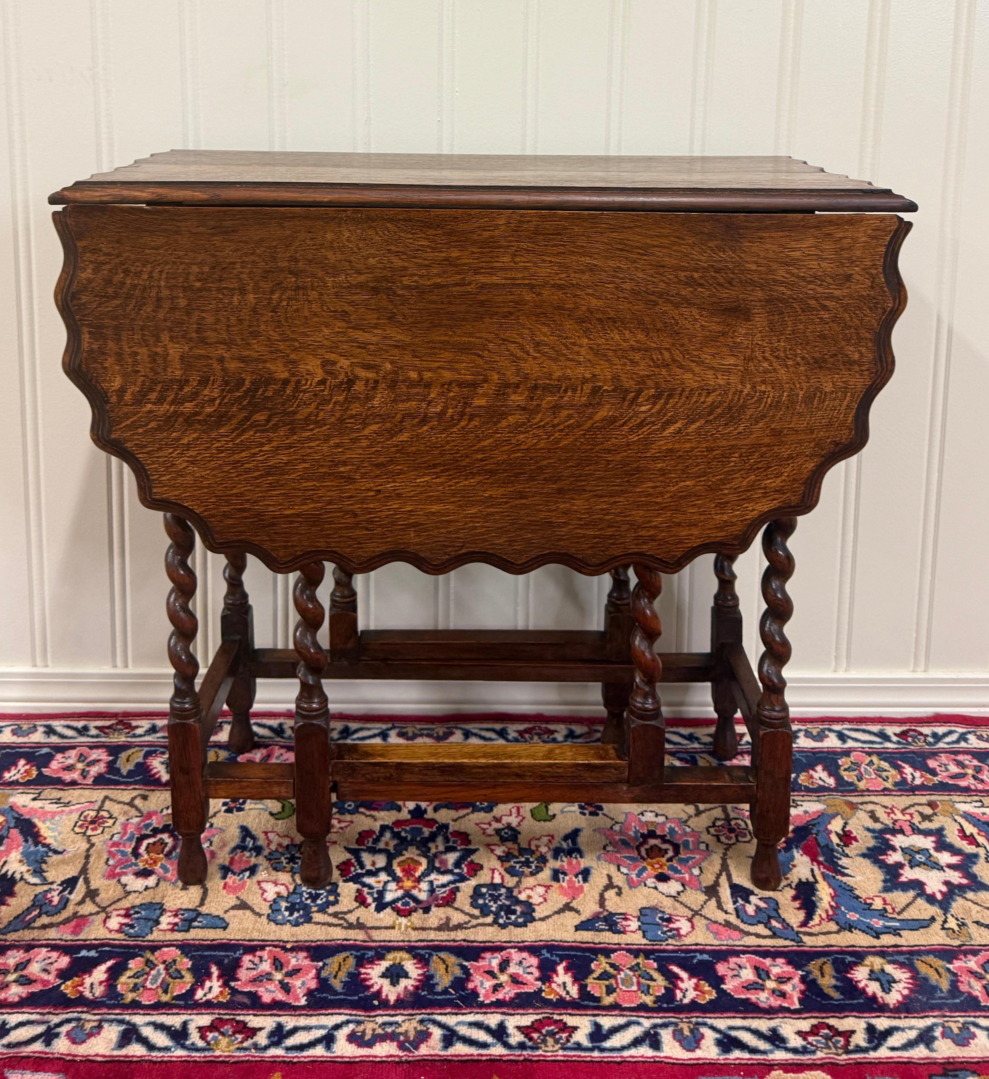 Carved Antique English Table Drop Leaf Gateleg Pie Crust Top Barley Twist Oak c. 1930s For Sale