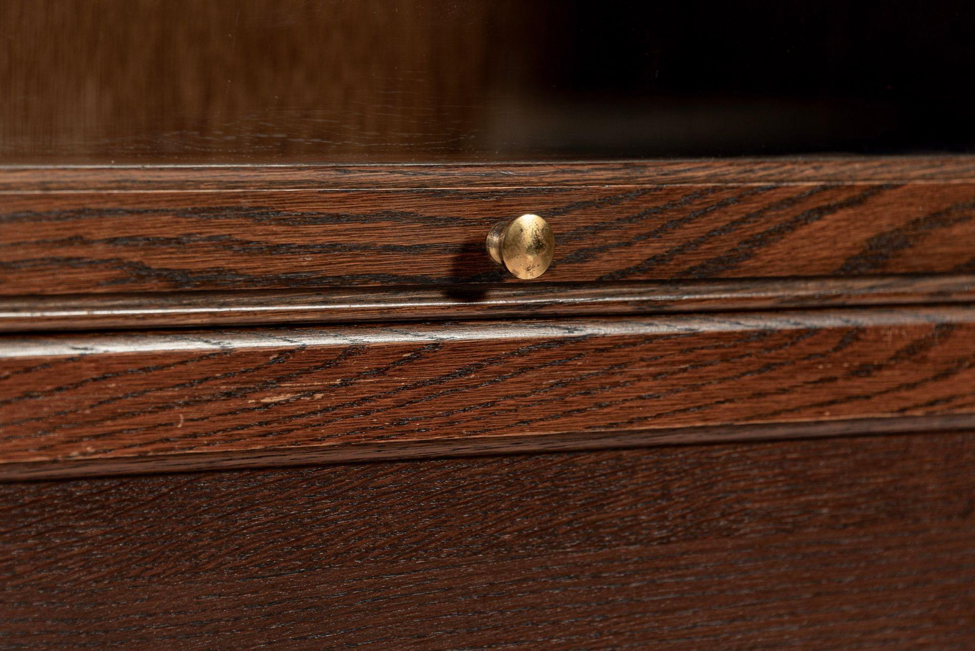 Antico mobile libreria inglese a spalliera in legno di Oak Wood in vendita 3