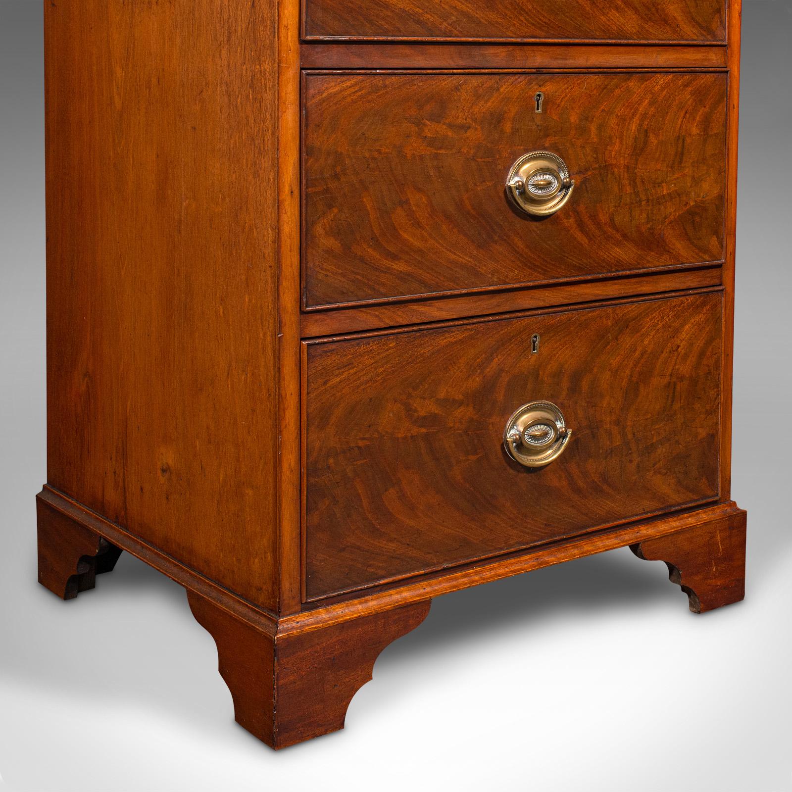 Antico cassettone inglese, cassettiera, noce vittoriano, fiamma, Circa 1850 in vendita 3