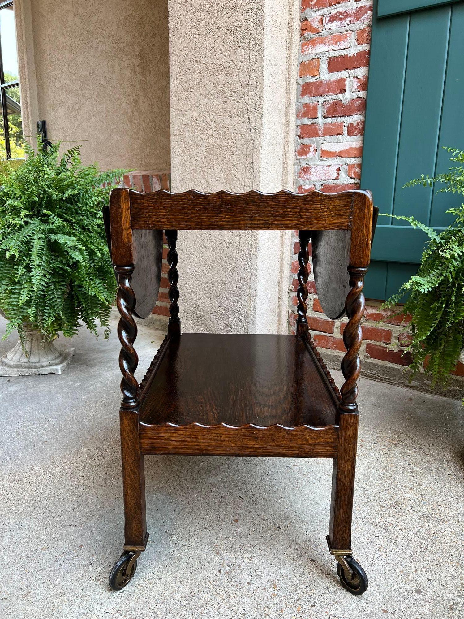 Antique chariot à thé et à boissons anglais barley Twist Dumbwaiter table à abattant en vente 4
