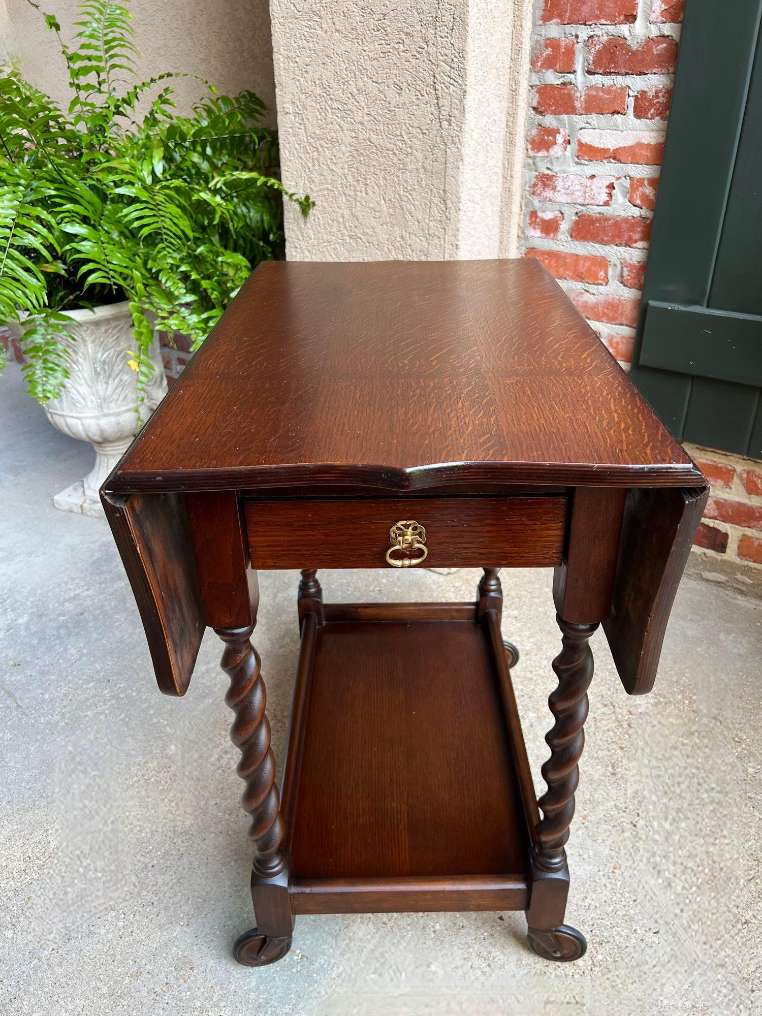 Antique chariot à thé et à boissons anglais barley Twist Dumbwaiter table à abattant en vente 9