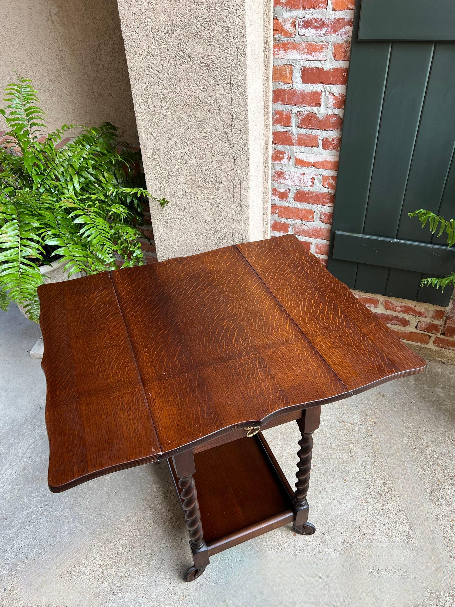 Antique chariot à thé et à boissons anglais barley Twist Dumbwaiter table à abattant en vente 11