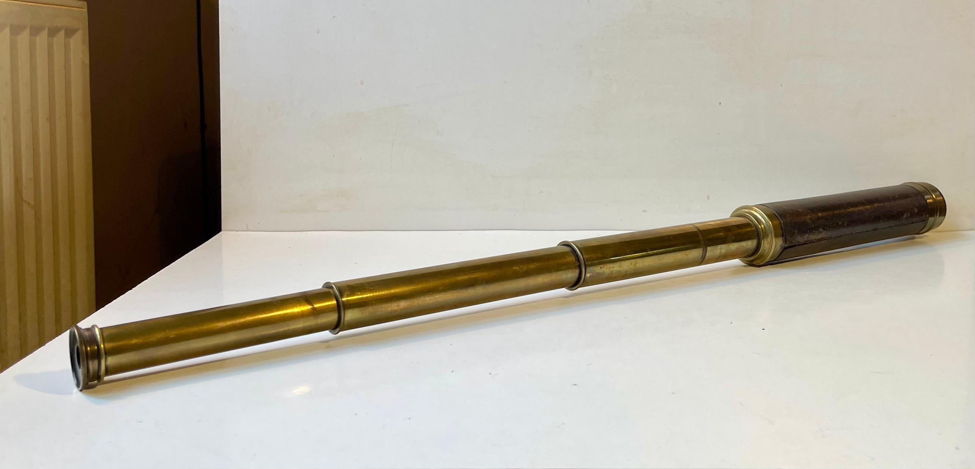 Antique English Telescopic Ocean Monocular in Brass & Leather 4
