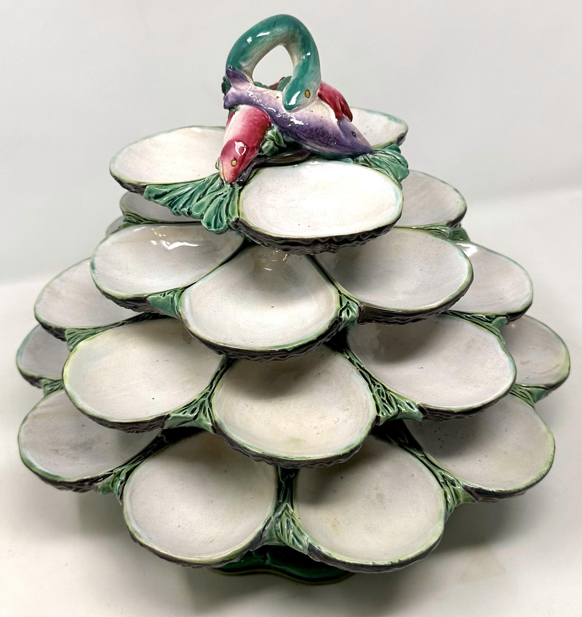 Antique English Thomas Minton Majolica Porcelain Revolving 4 Tier Oyster Server  In Good Condition For Sale In New Orleans, LA