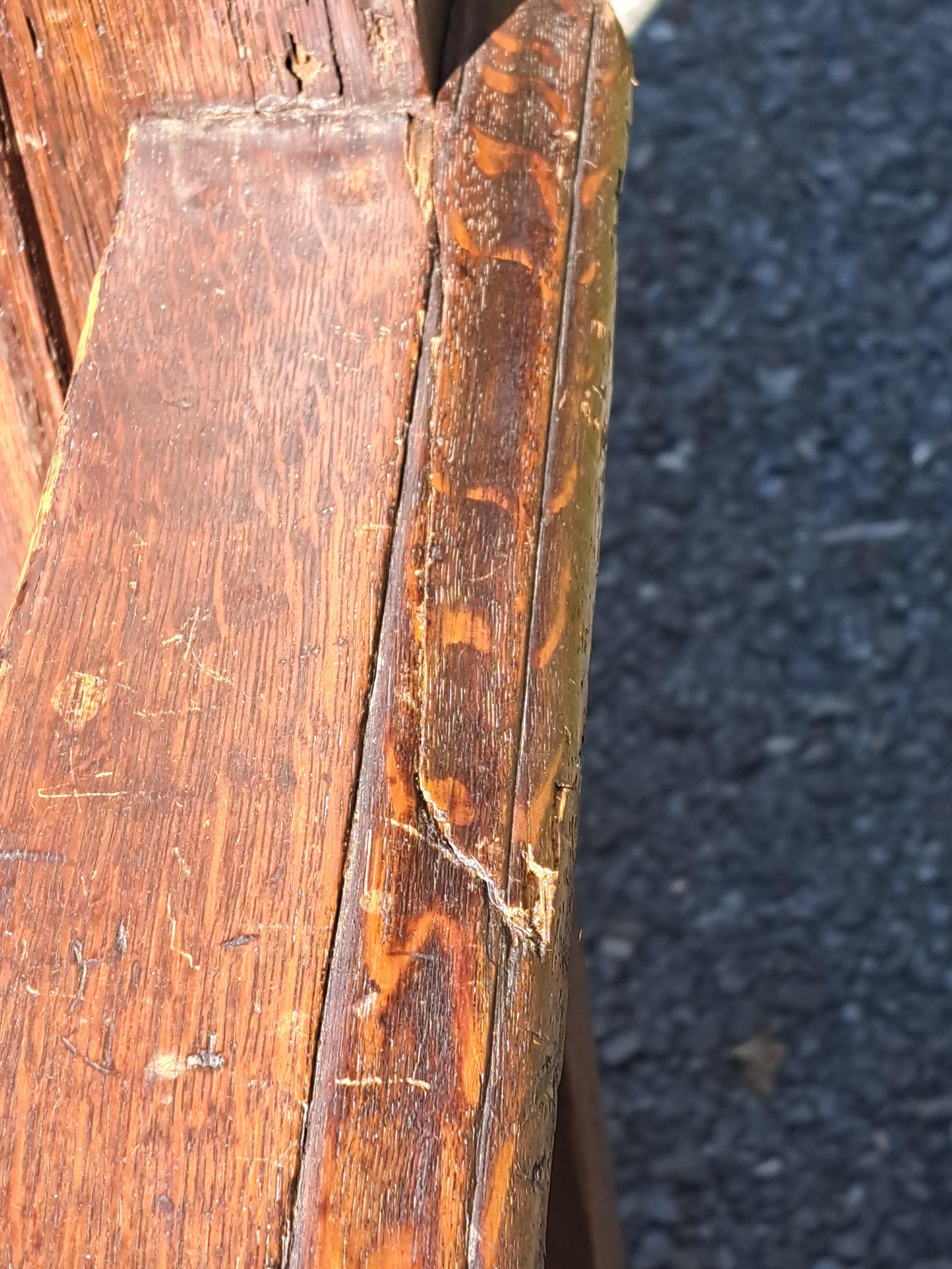 Bois Chaise trône anglaise ancienne 19ème siècle en vente