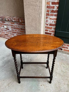 Antique English Tiger Oak Barley Twist Side Sofa Table Oval, c1900