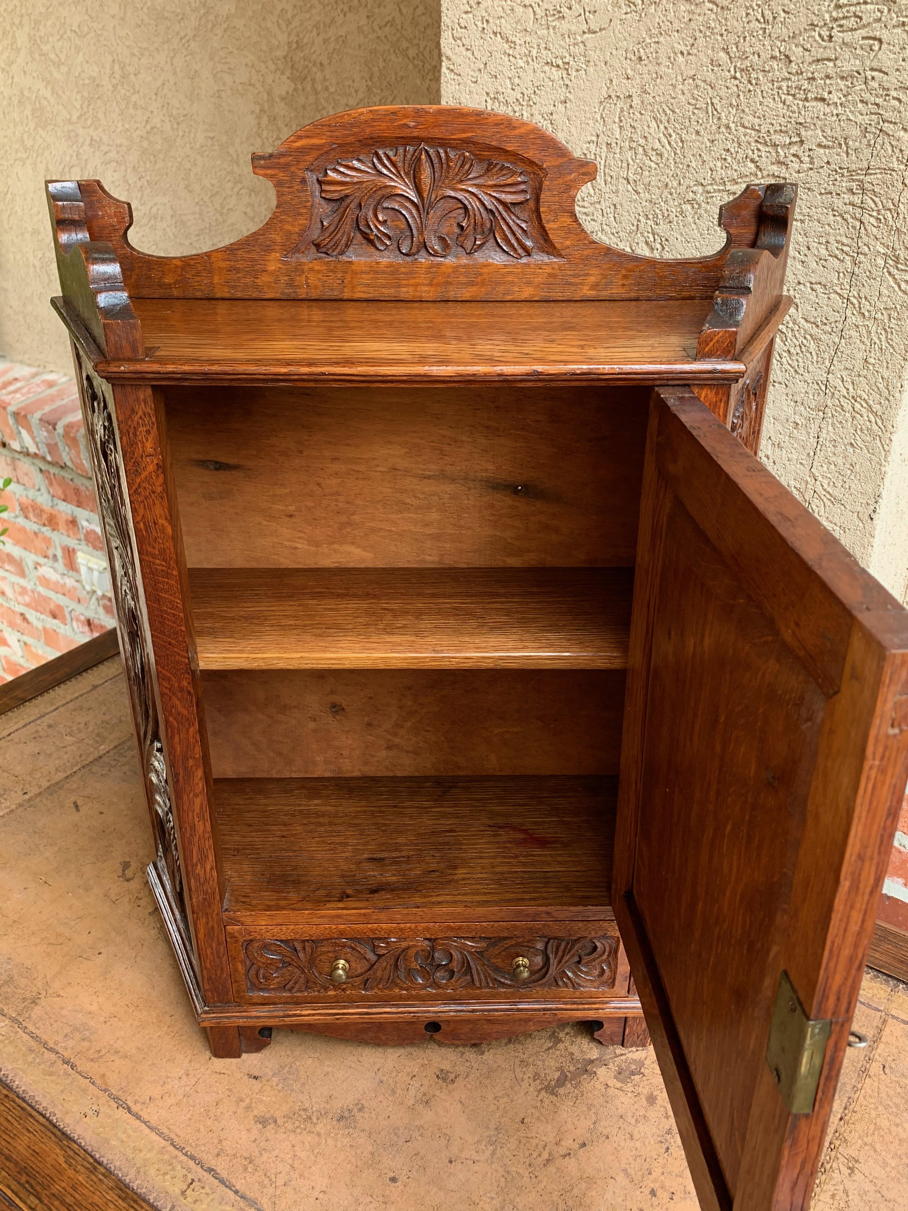 Antique English Tiger Oak Carved Cabinet Counter Wall Card Jewelry, circa 1900 5